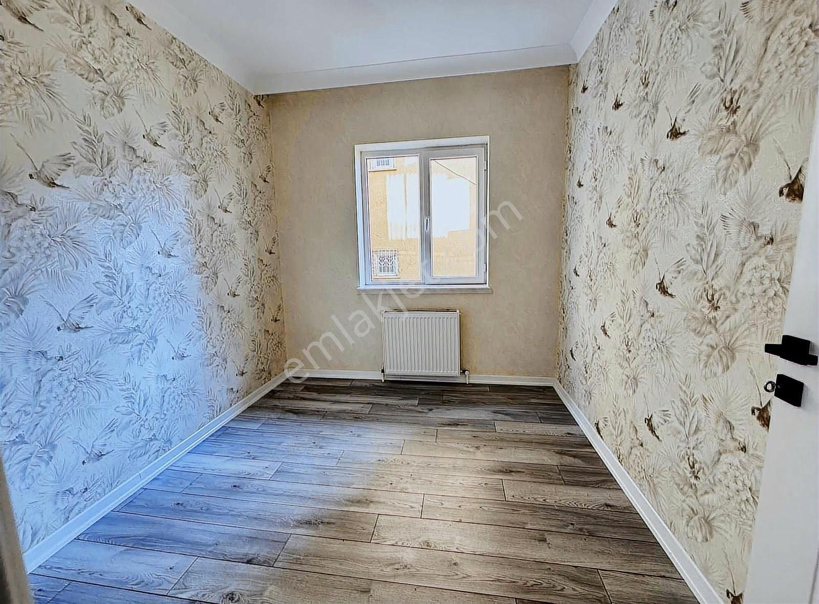 Keçiören De Asçelik Den Cadde Üzerinde Merkezde