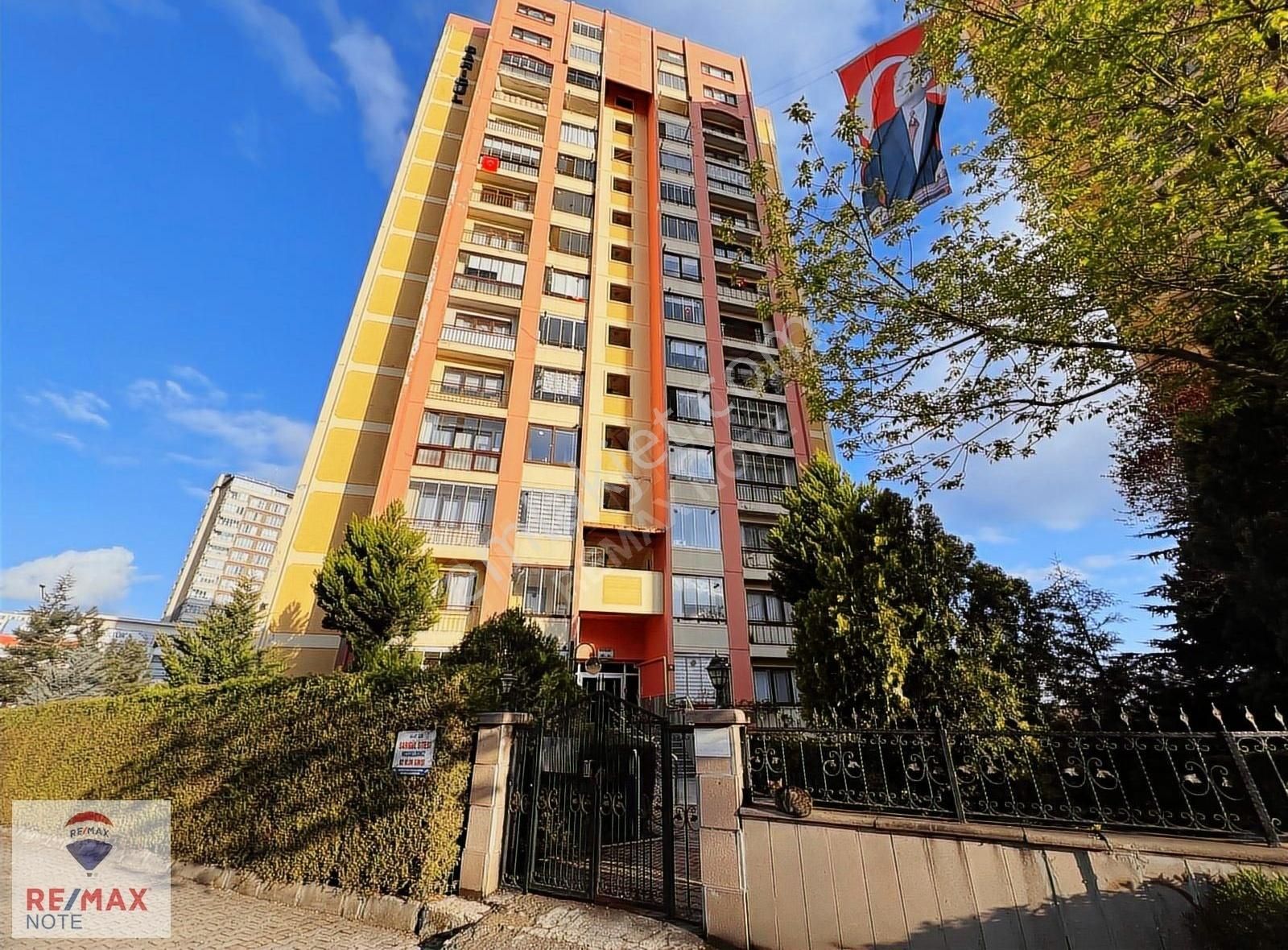Sarıgül Sitesinde 3+1 Kiralık Daire