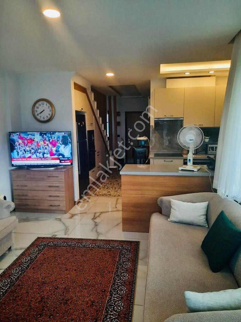 Plaja Yakın Geniş Bahçeli 3+1 Villa - Görsel 24