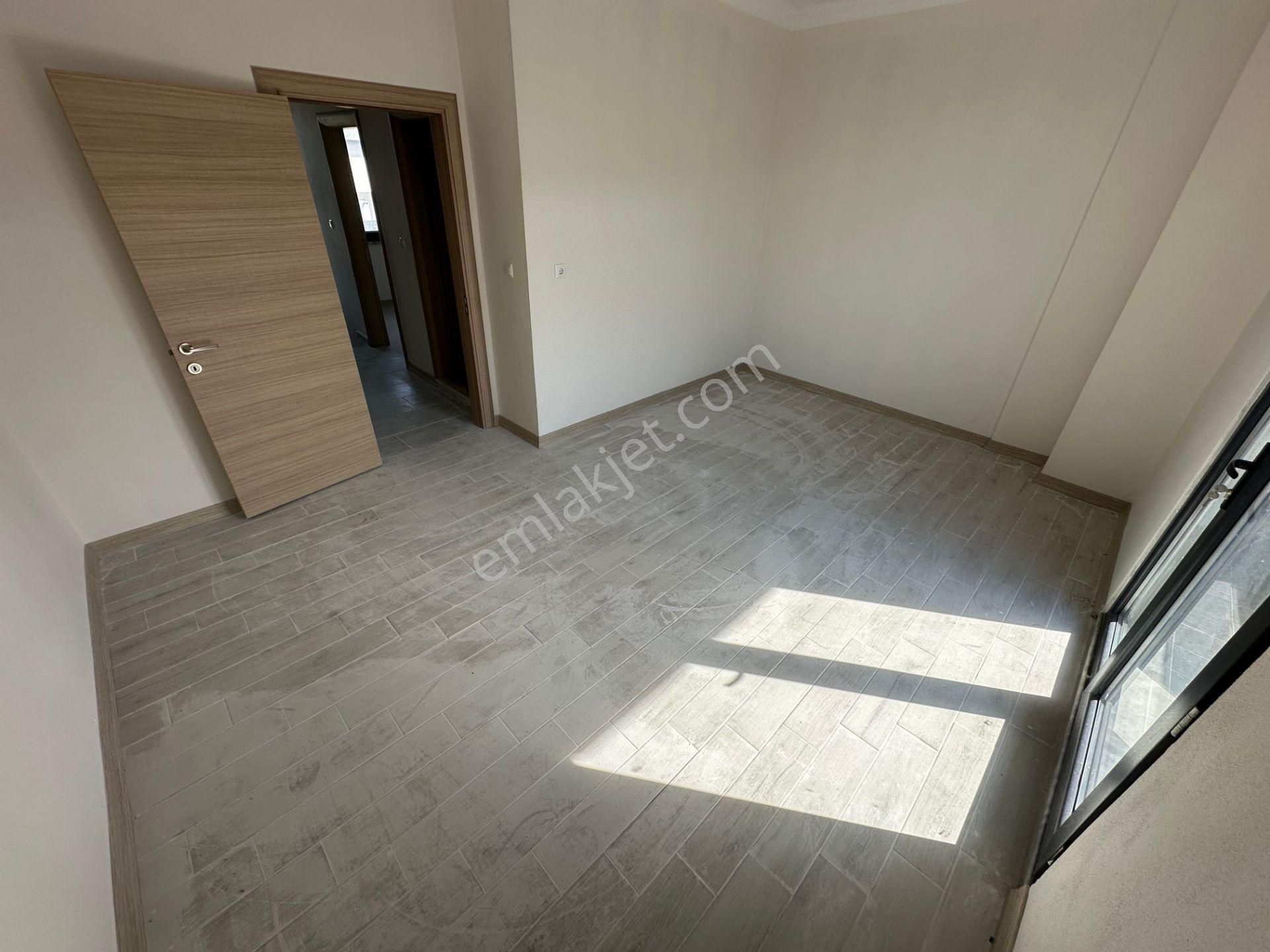 Turyap Sinan Varlık'tan Satılık Şömineli 2+1 Sıfır Dubleks Villa - Görsel 22