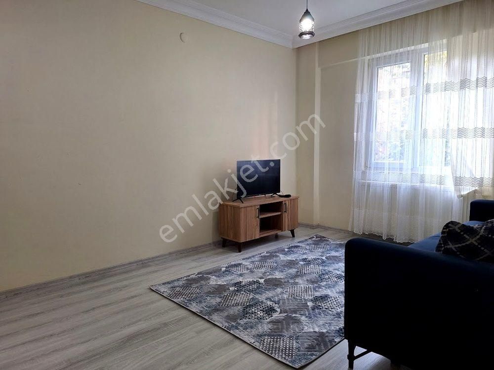 Serdivan Merkezde Kiralık Eşyalı 1+1 Apart Daire - Görsel 6