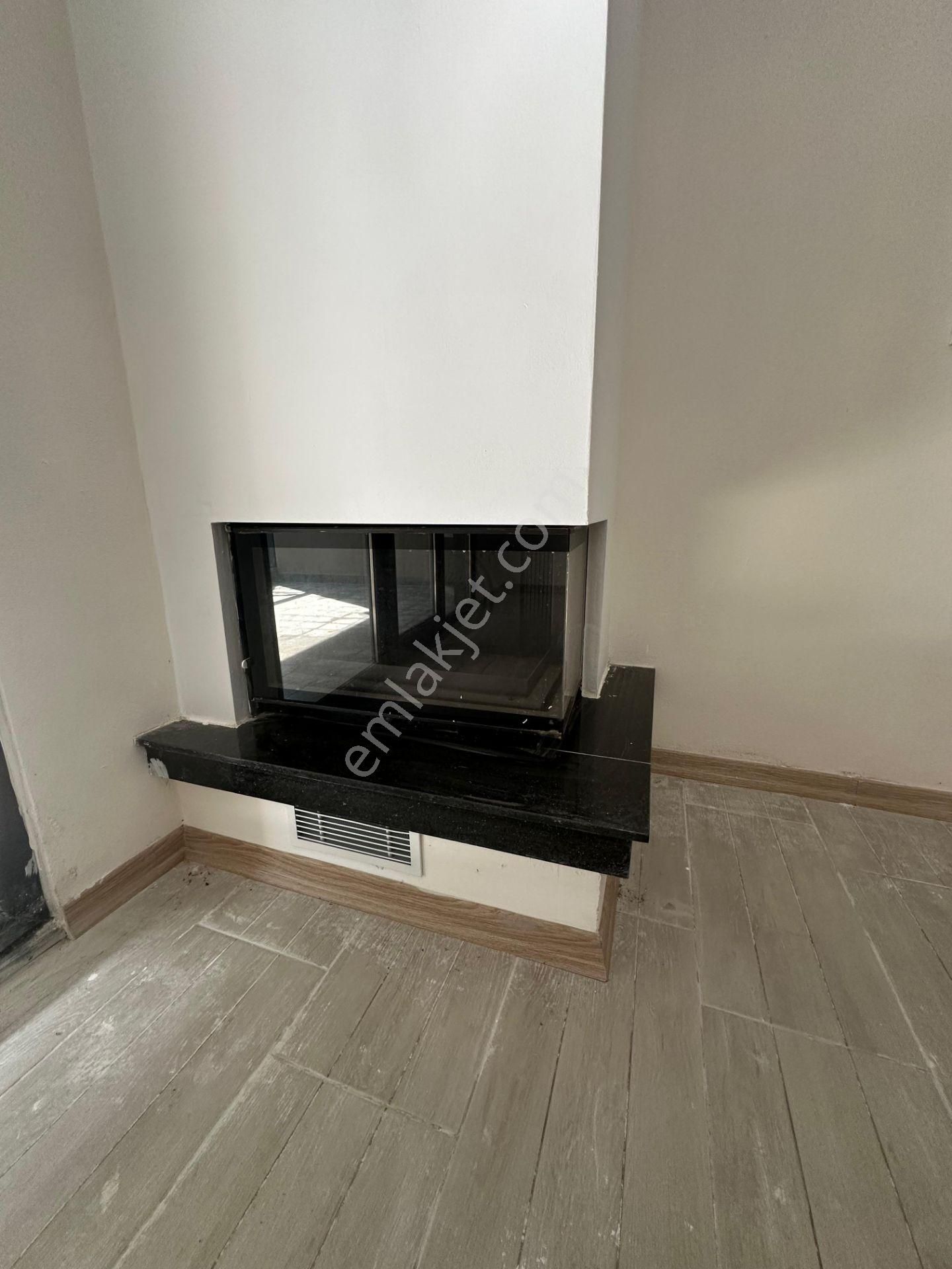 Turyap Sinan Varlık'tan Satılık Şömineli 2+1 Sıfır Dubleks Villa - Görsel 10