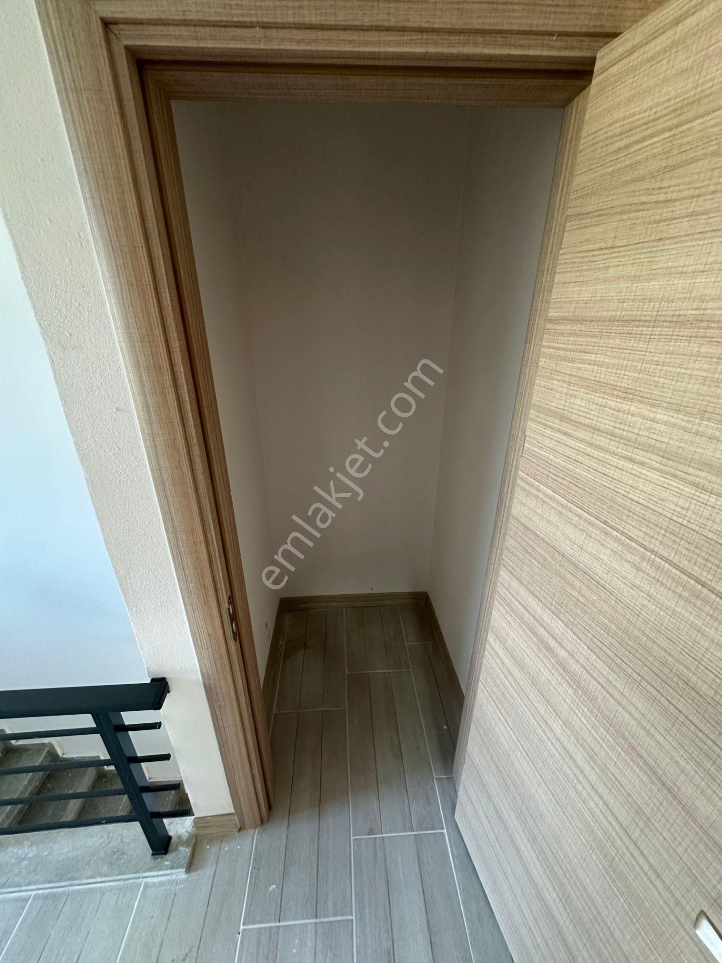 Turyap Sinan Varlık'tan Satılık Şömineli 2+1 Sıfır Dubleks Villa - Görsel 28