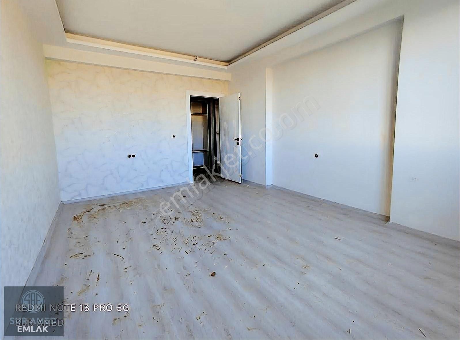 Araştırma Hastanesi Karşısı Elazığ Yola 2 Parsel Satılık 2+1 Daire