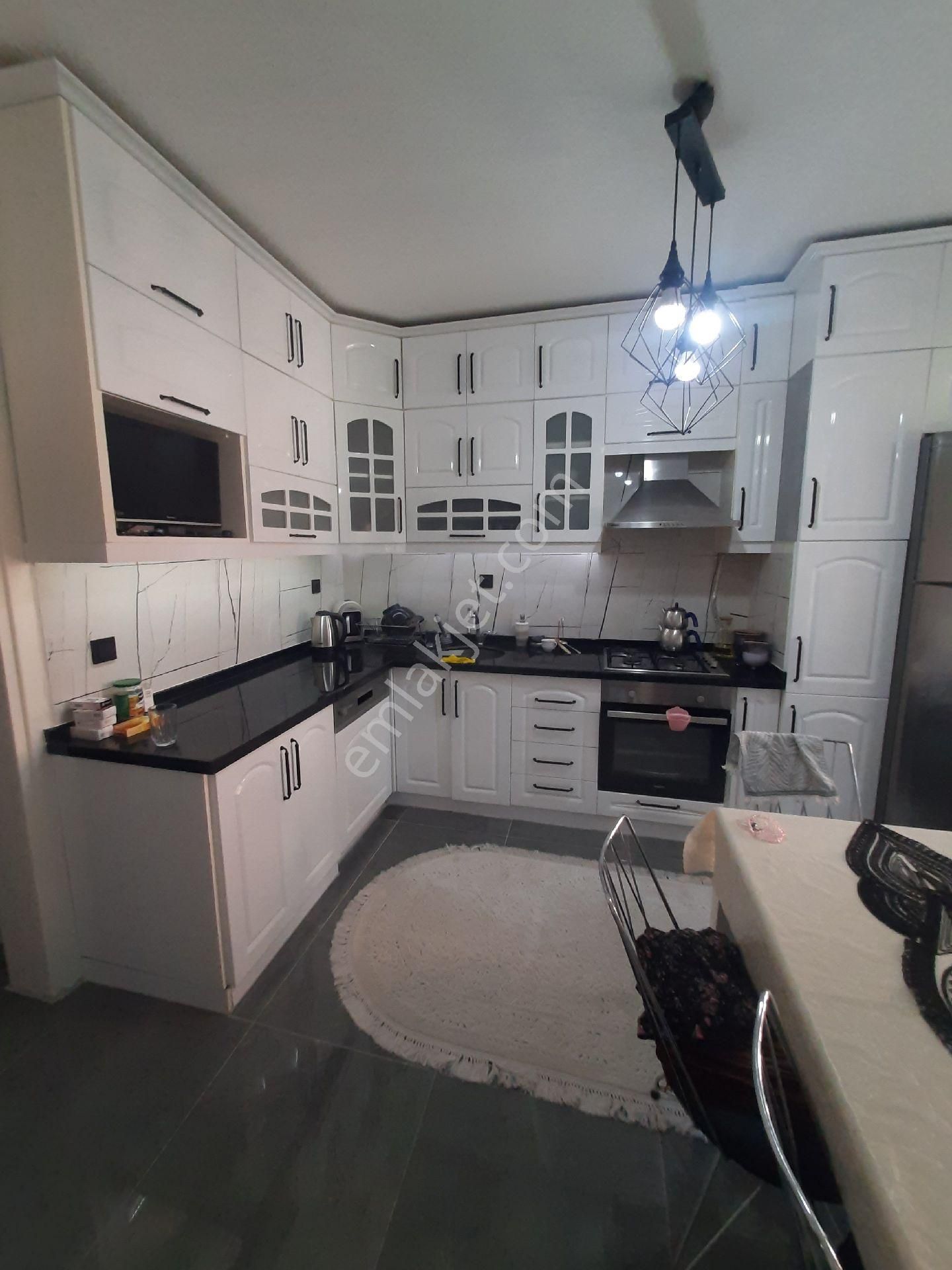 Hazal Emlkatan Satılık Daire Lüks Yapılı Masrafsız Satışa Hazır - Görsel 22