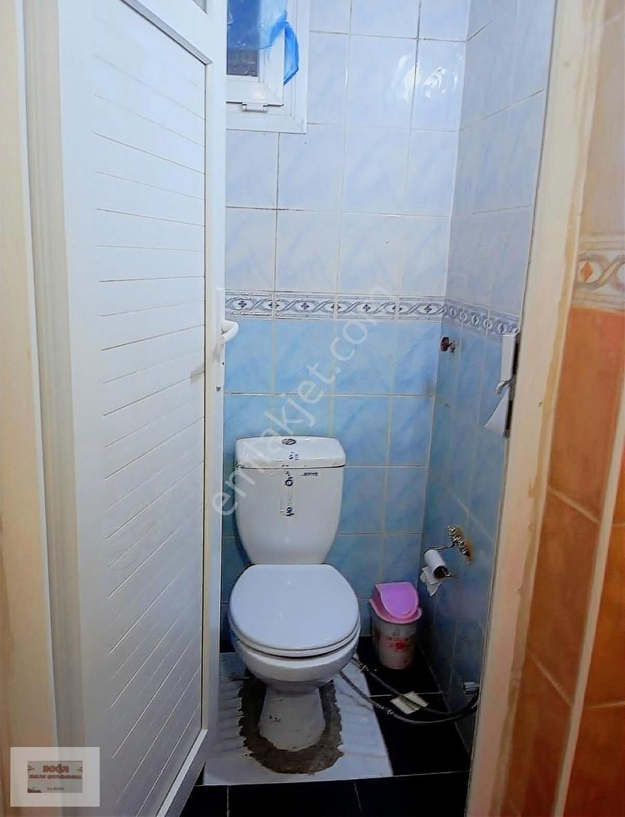 Karabağlar Günaltay Da Temiz Kullanışlı Bina