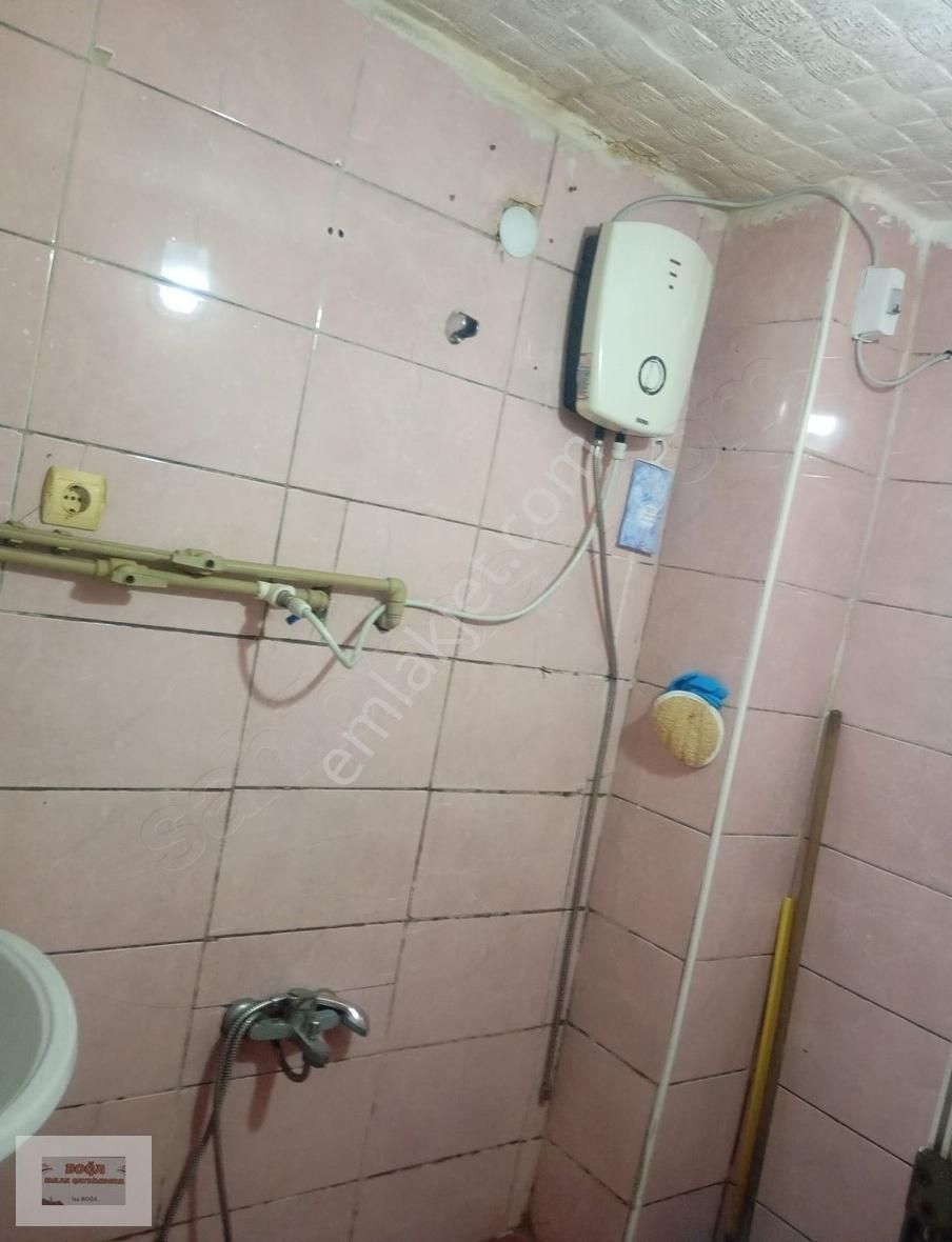 İzmir Konak Aziziye Mah. Bakımlı Satılık Giriş Kat - Görsel 18