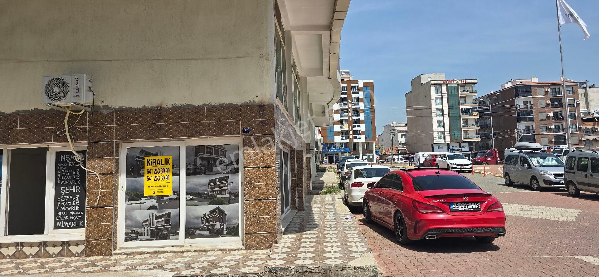 Ayrancılar'da Okul Karşısı Önü Kapanmaz Köşe Dükkan