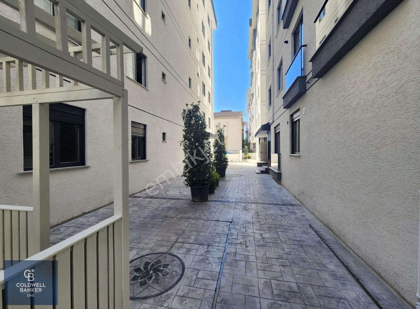 Muhyettin Kaya'dan Abdurrahmangazi Mah.4+2 Lüks Dubleks 180 M2