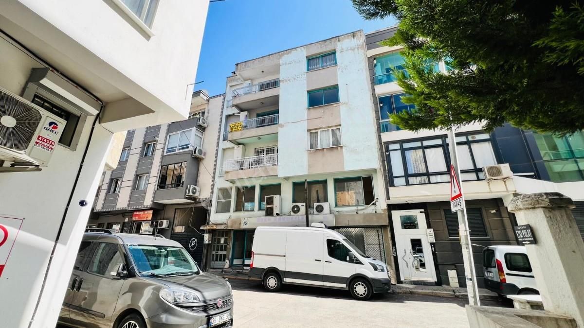 Akıncılar Mah. İzban Yakını 150 M2 Arakat 3+1 Satılık Daire
