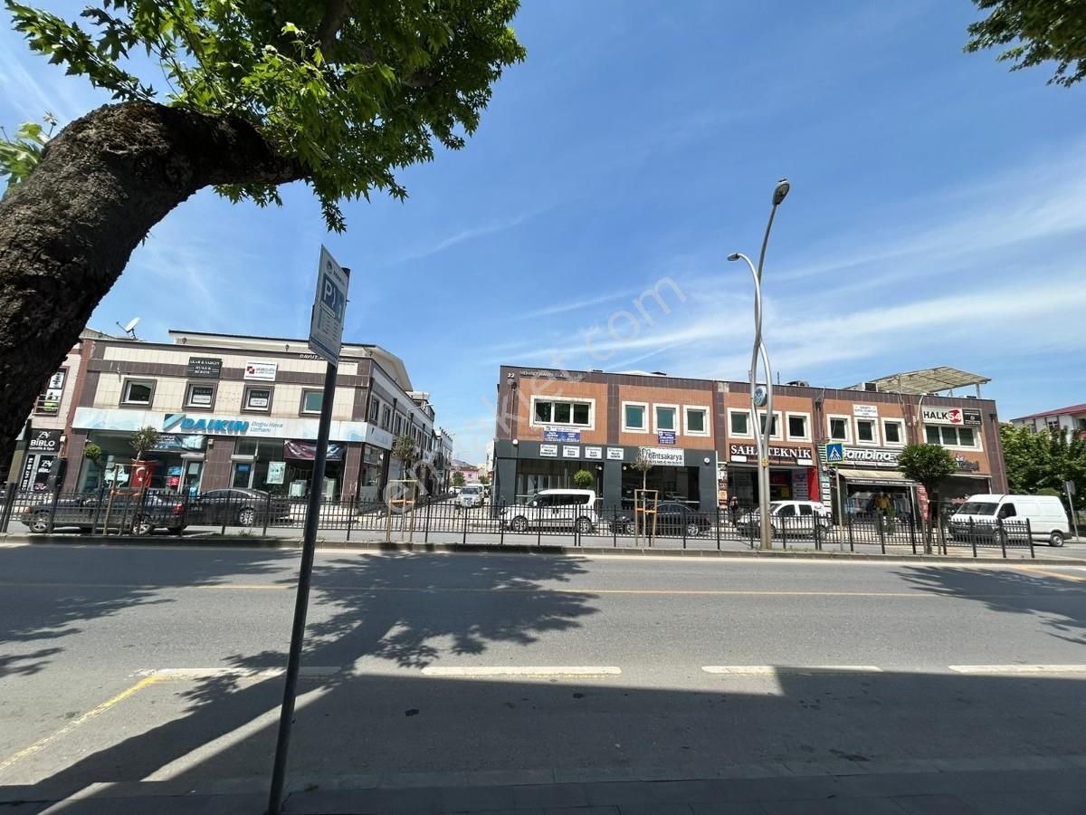 Yenicami Adnan Menderes Caddesi 70m2 Satılık Dubleks Büro-ofis