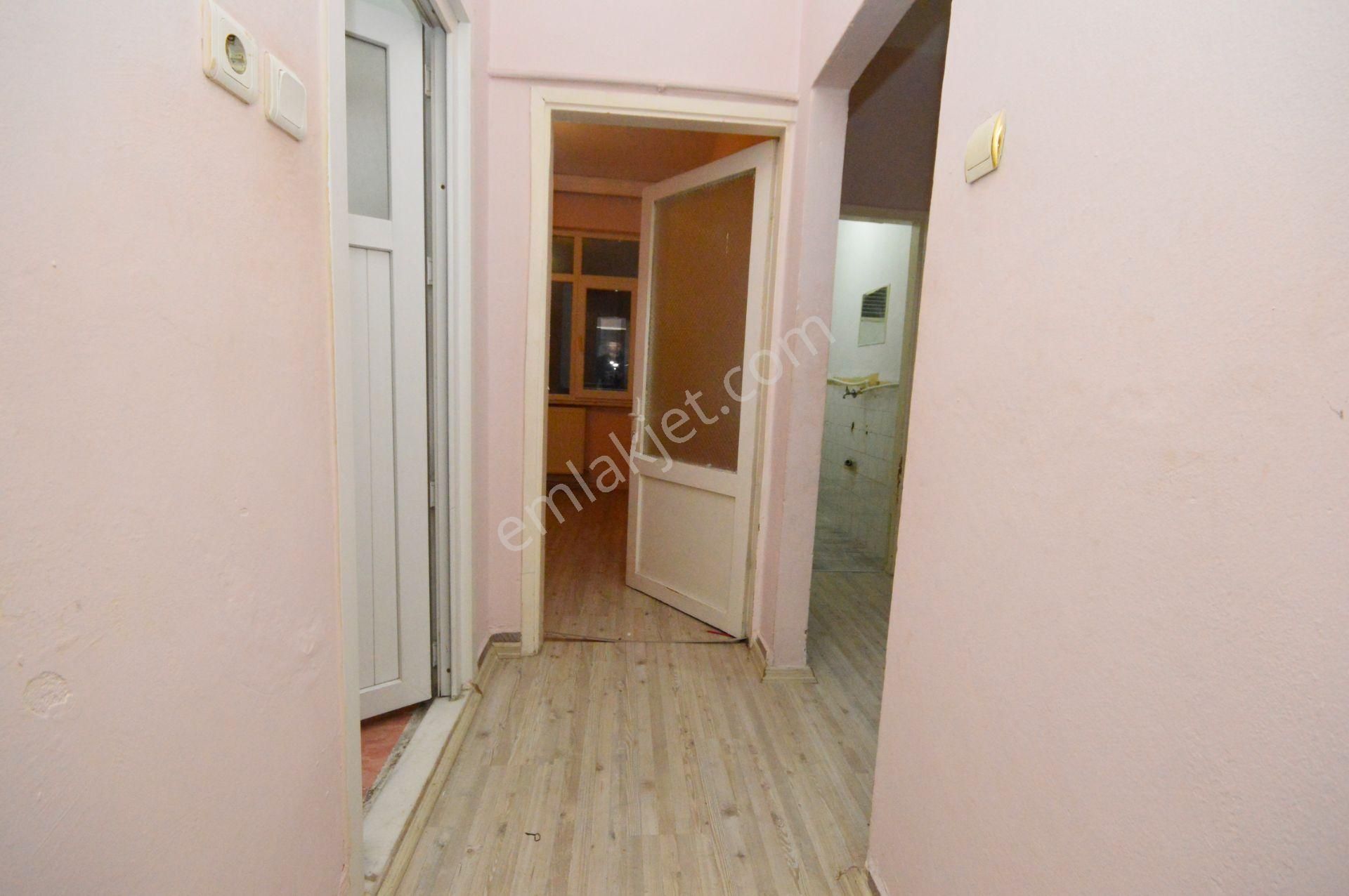 Başokur'dan Bahçelievler Camlıkahve,de Kiralık 2+1 Daire