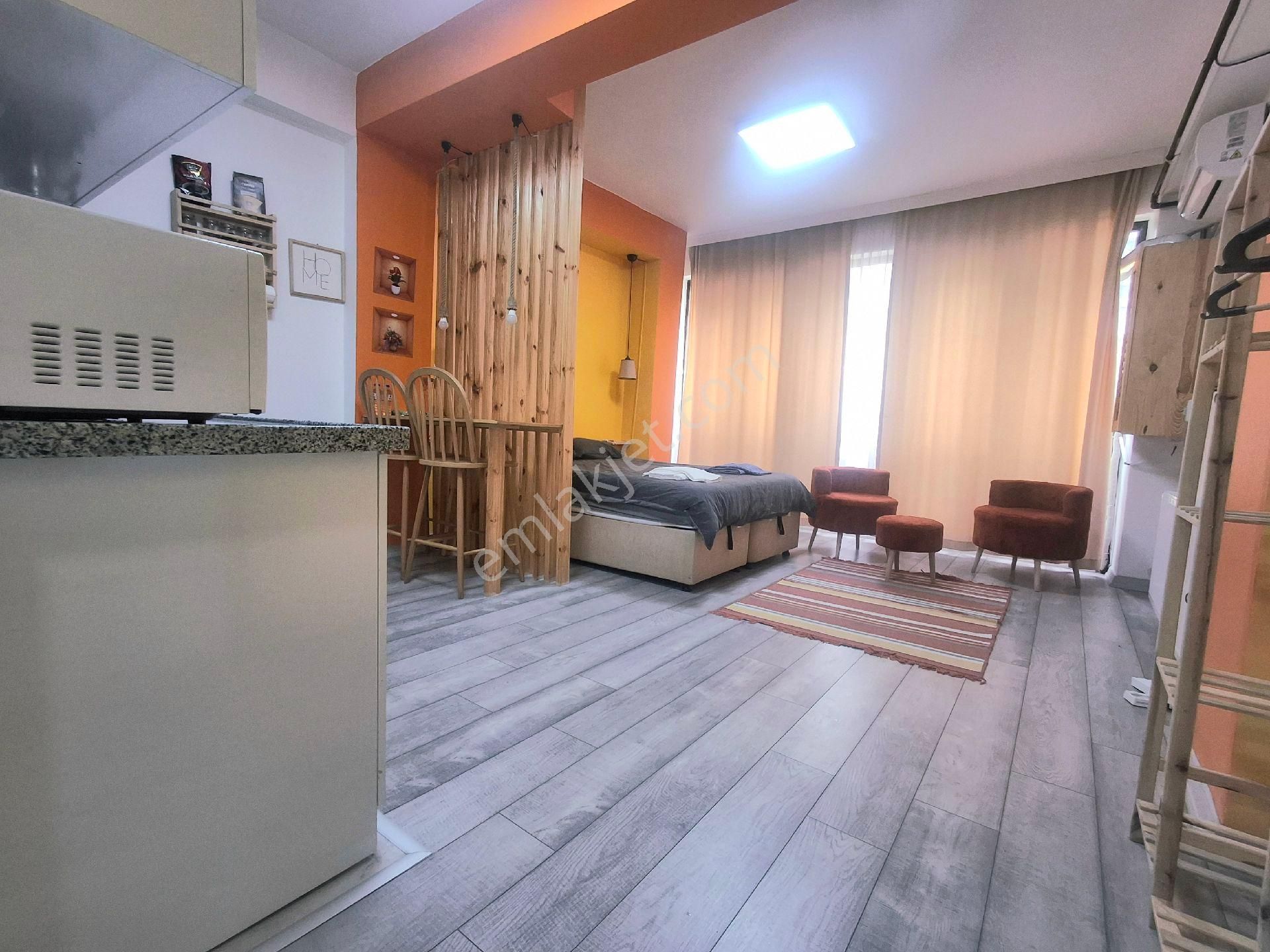 Kadıköy Merkez Vişne Sokak Yeni Binada Kiralık Stüdyo Daire Fırsatı