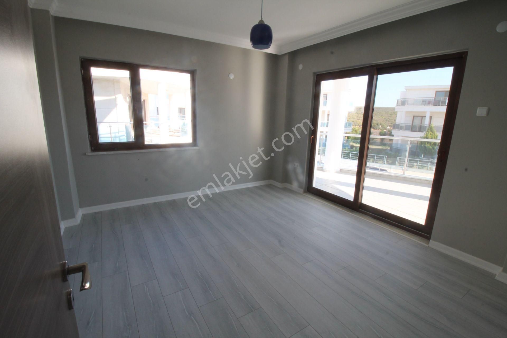 Aydın Dıdım Hısar Mahallesı'nde Havuzlu Sıtede Satılık 4+1 Tam Müstakıl Trıpleks Vılla - Görsel 22