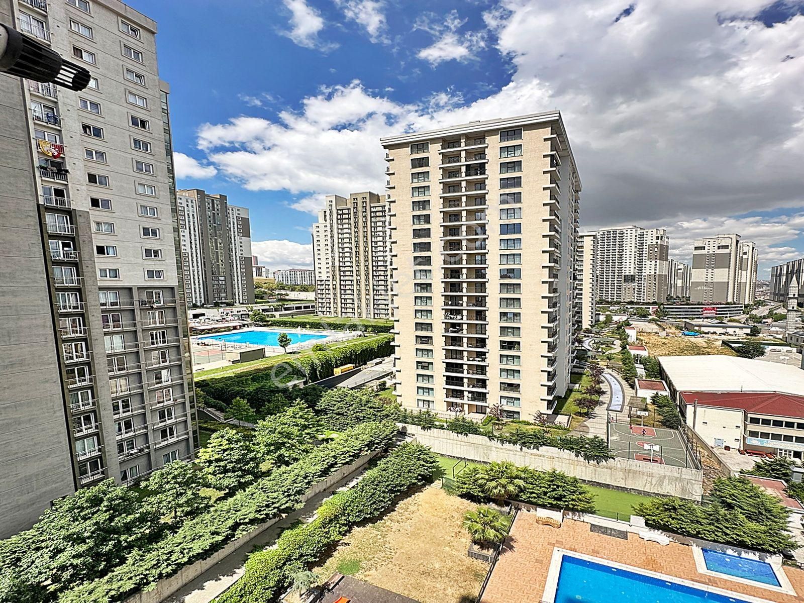 Şahane Yapıdan Satılık Full Eşyalı Daire Fırsatı Yetişen Alır !!!