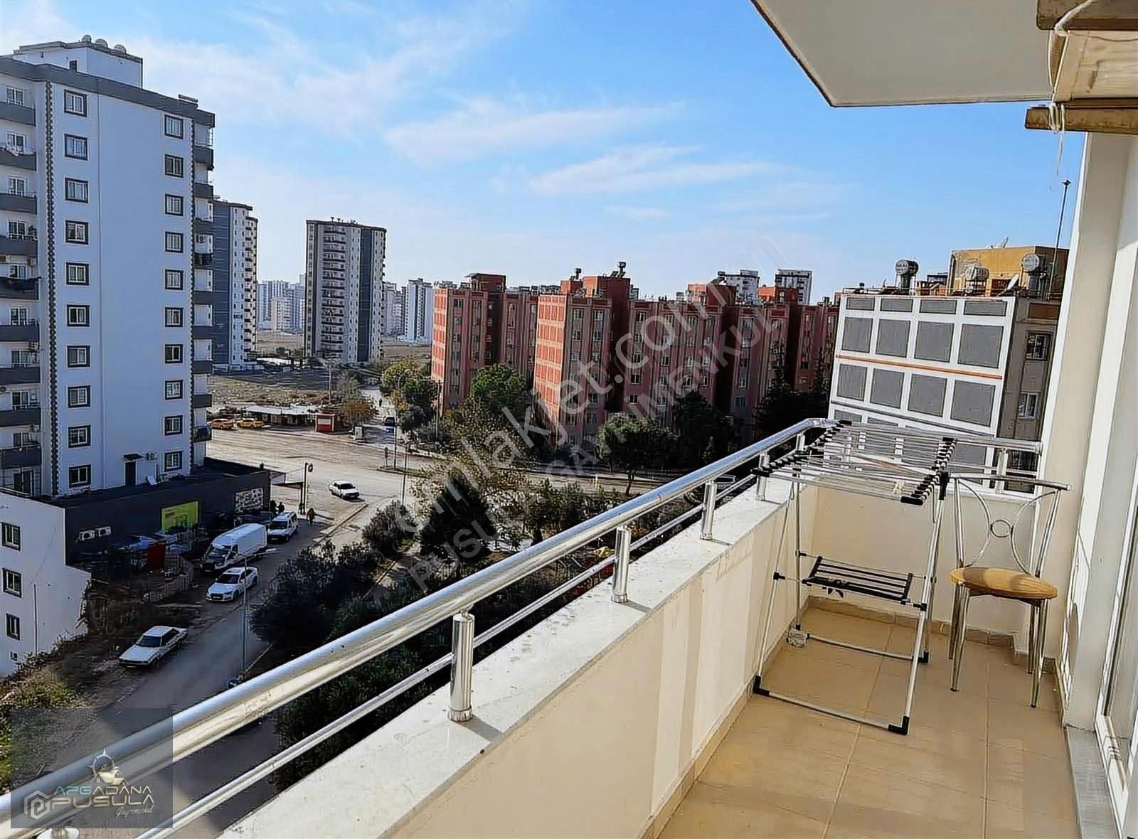 Exper Değerinin %80 Kredi Hazır Kiracılı Eşyalı Satılık 1+1