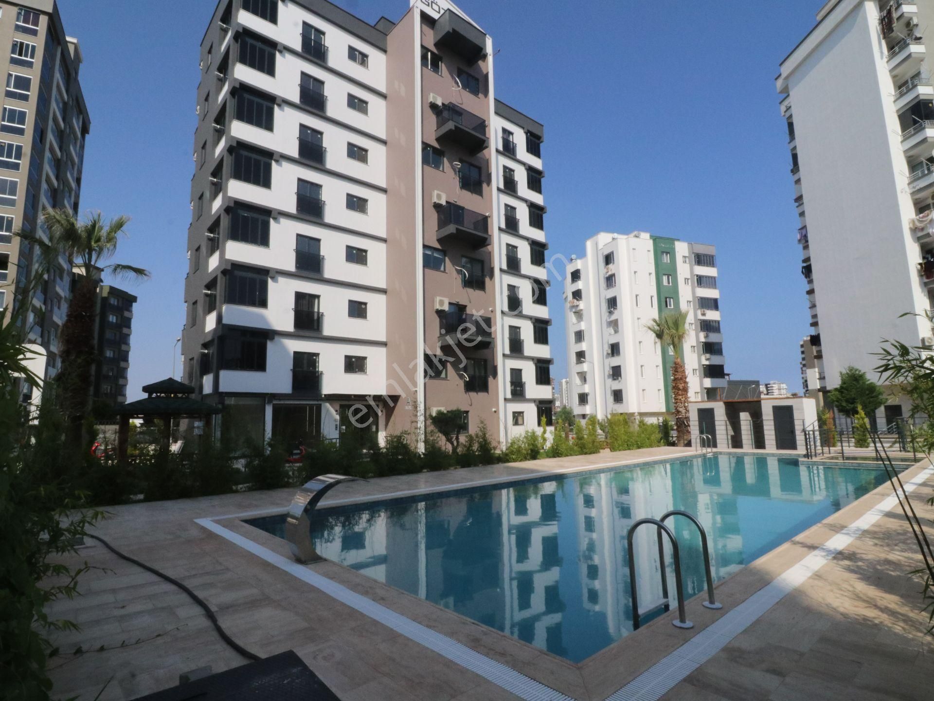 Mersin Mezitli Kuyuluk Mah. 2+1 Gzn Lıfe Dublex Sıfır Satılık,