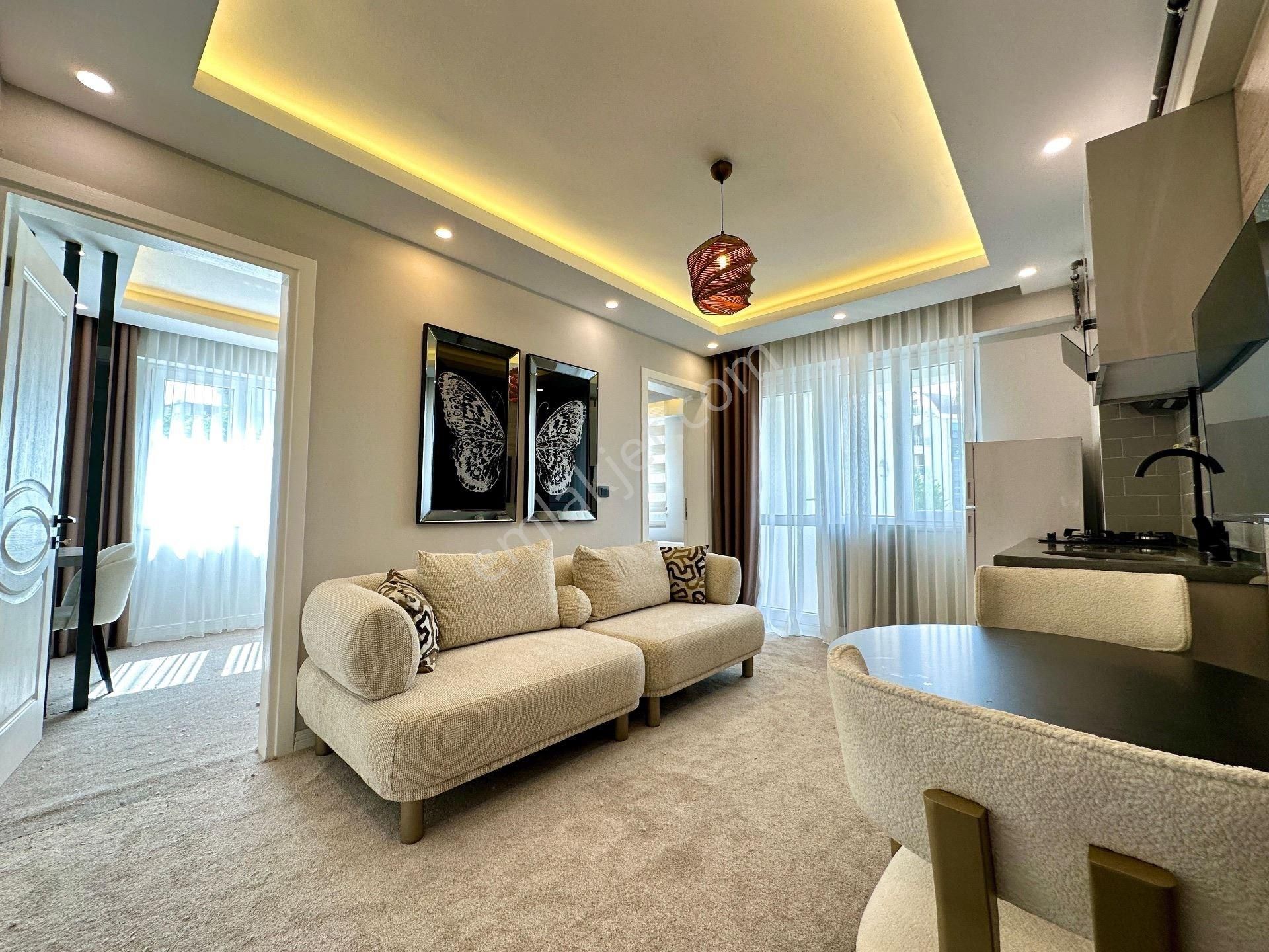 Asmalı Evlerde Satılık 2+1 Apart Sıfır Eşyalı