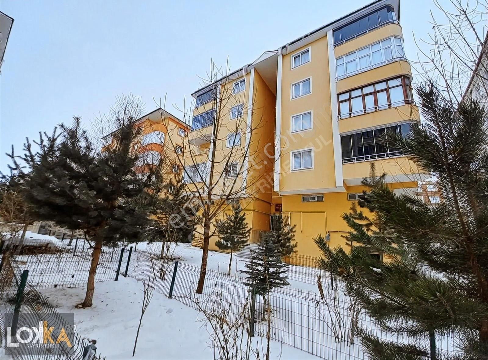 Lokka G.m'den Dadaşkent'te 3+1 Satılık Daire