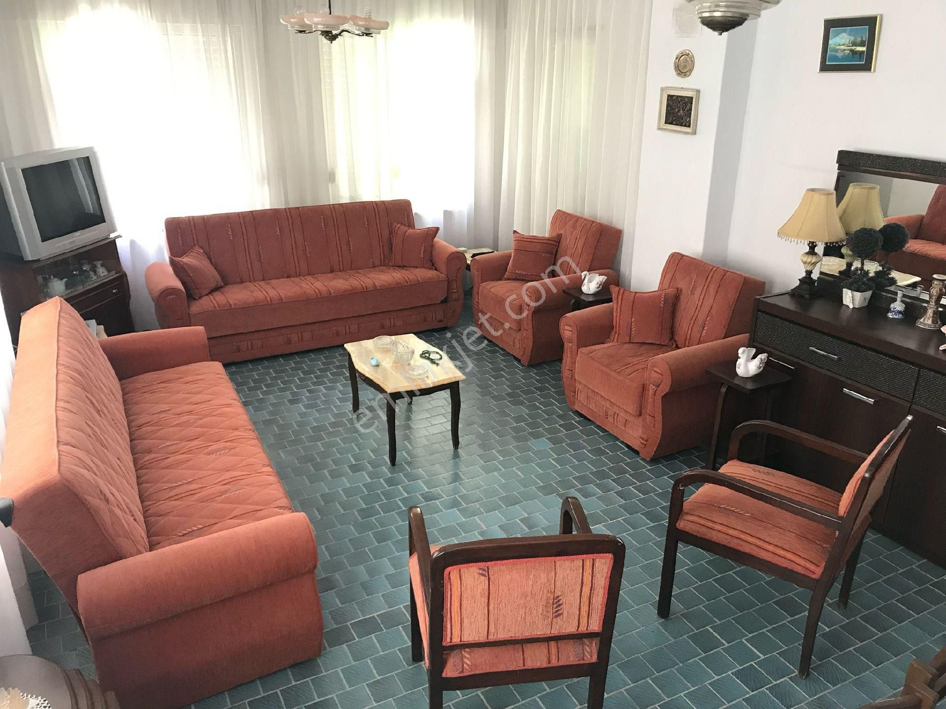 Taş Emlak'tan Sarımsaklı Plajına 100m 2+1 Daire