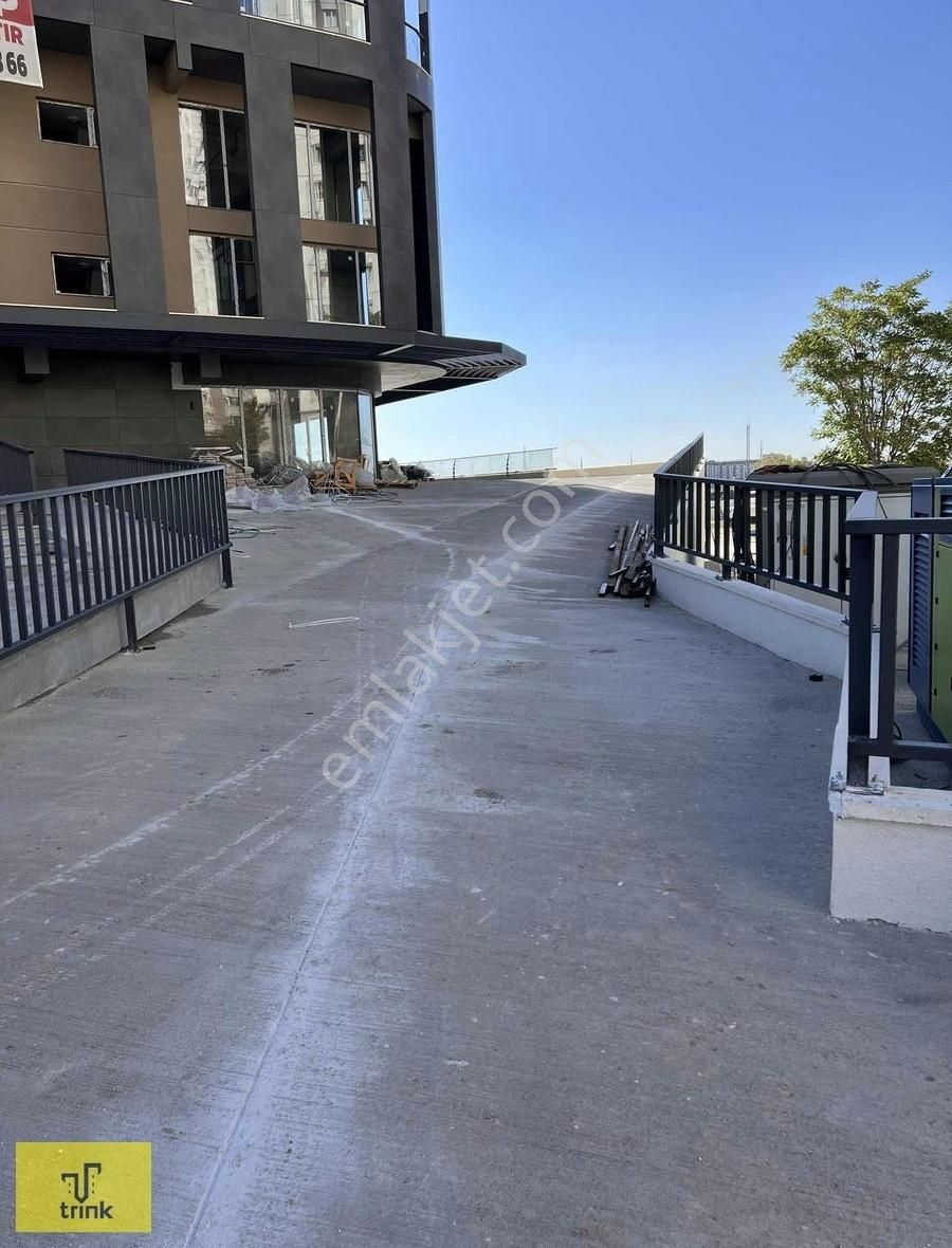 Trınk Yatırım'dan Merkezde Oto Galeri Dükkanı - Görsel 10