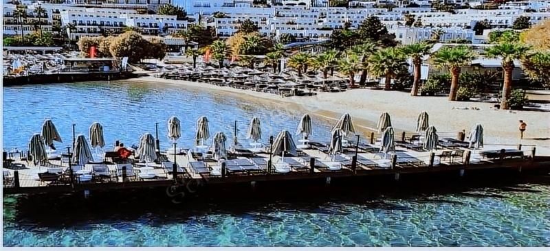 Asarlıkda Özel Plajlı Sitede, Bahçeli 2+1 Dubleks Daire