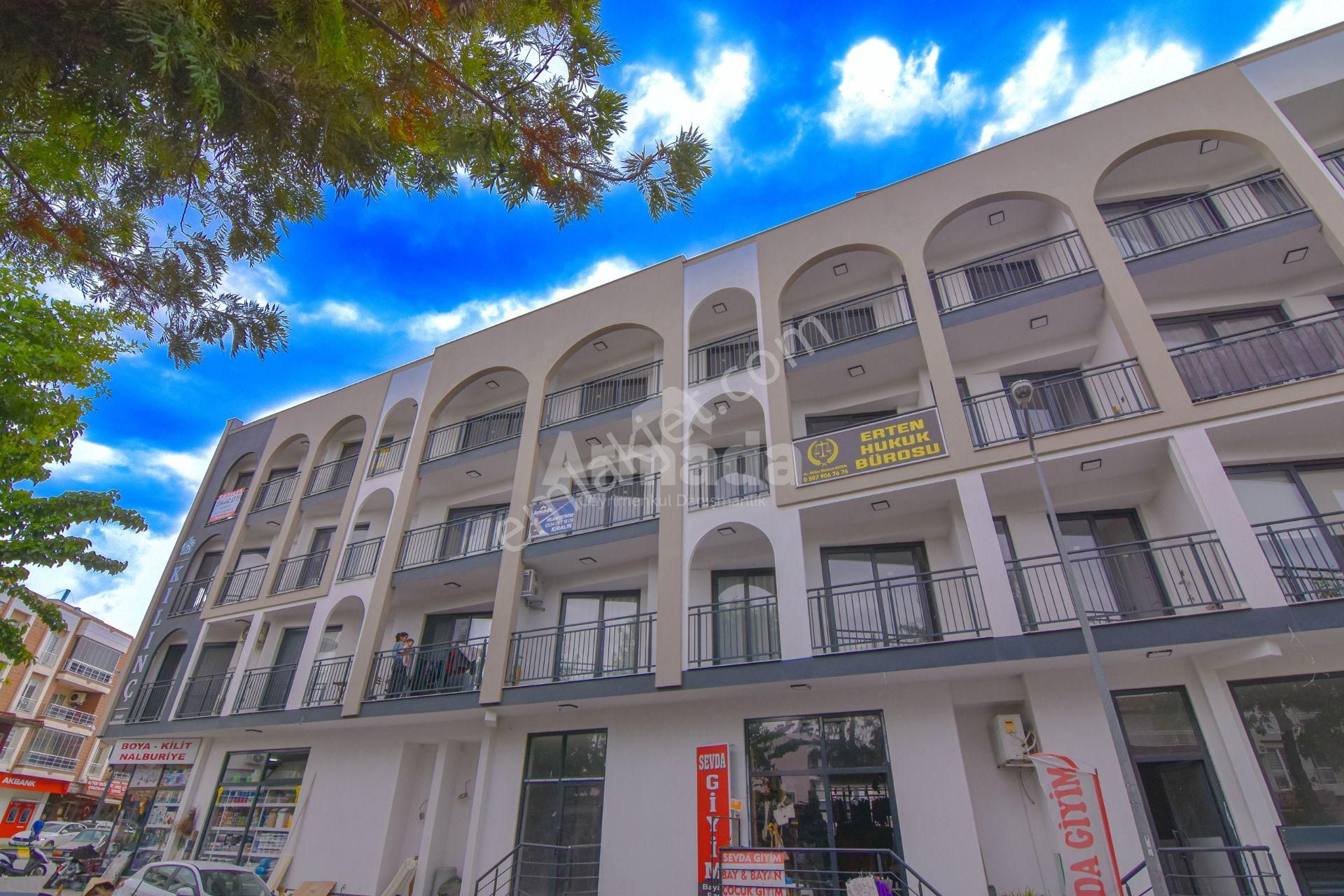 Kuşadası Davutlar Merkez'de Kiralık 1+1 Daire