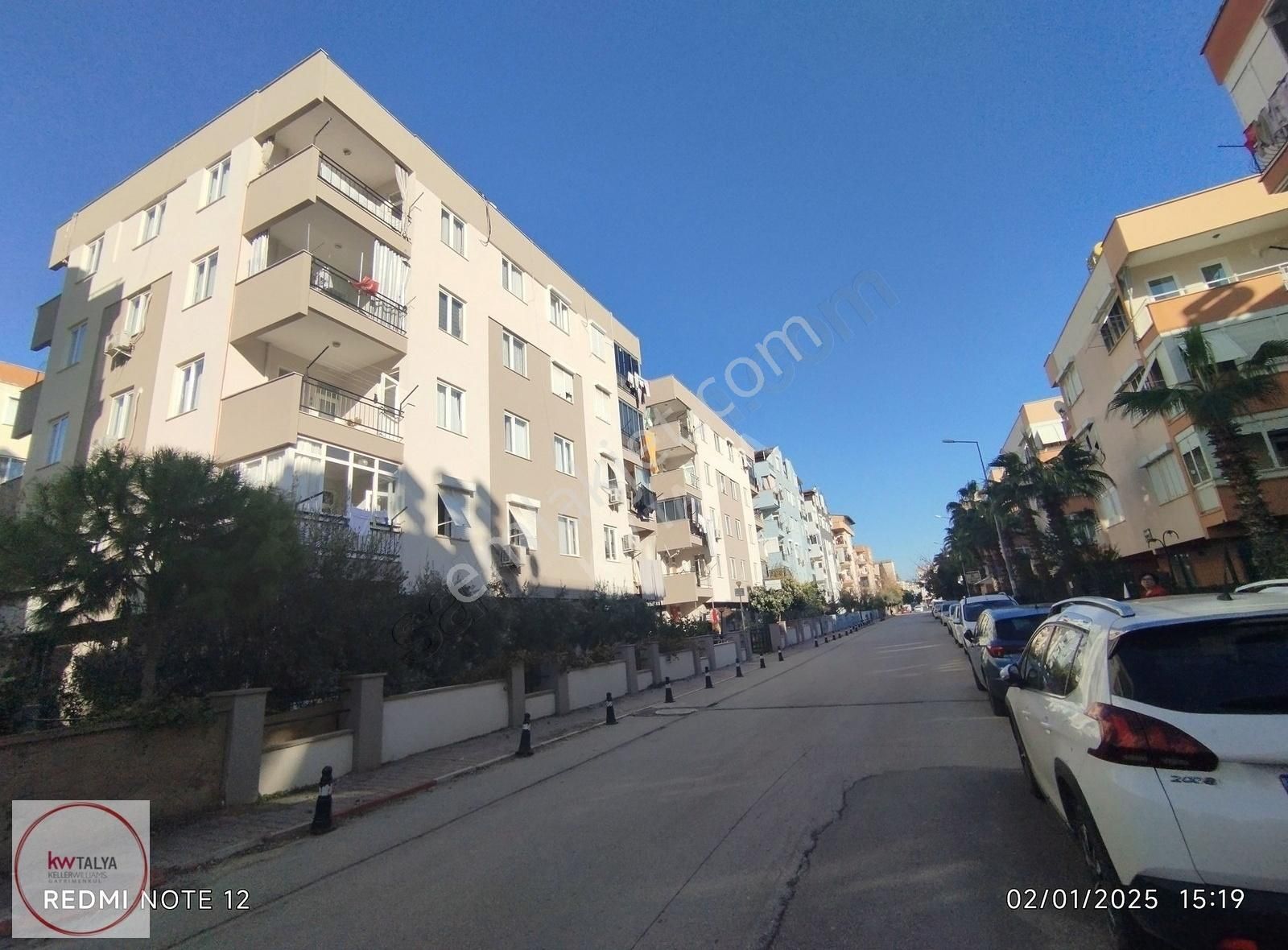 Yenigün'de 3 Cepheli, Asansörlü, 3+1 Ara Kat Daire