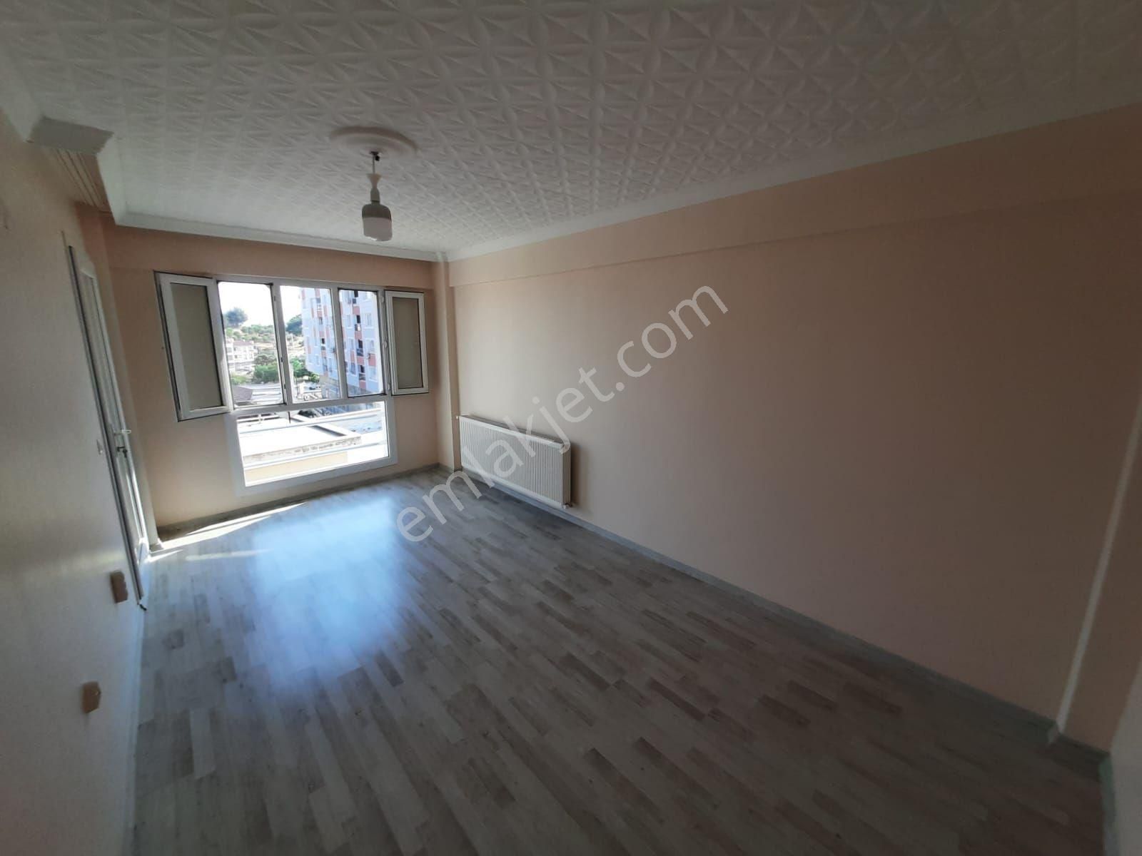 Ayrancılar Egekent Cami Yanında 1+1 Sıfır Ayarında Full Yapiılı Manzaralı Asansörlü - Görsel 8