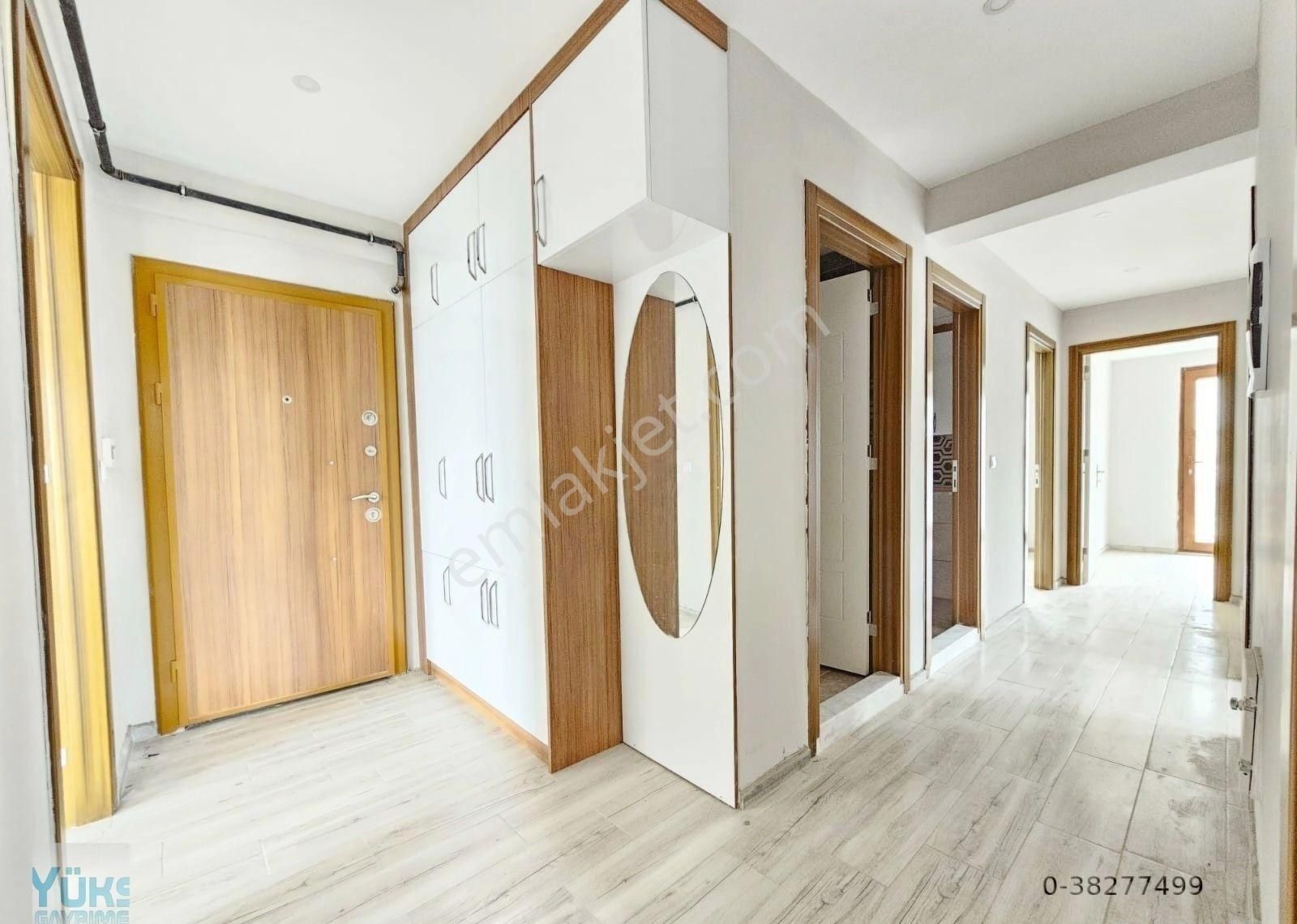 Denizli Çakmak Ta 3+1 160 M2 Full Kredili Satılık Arakat Daire