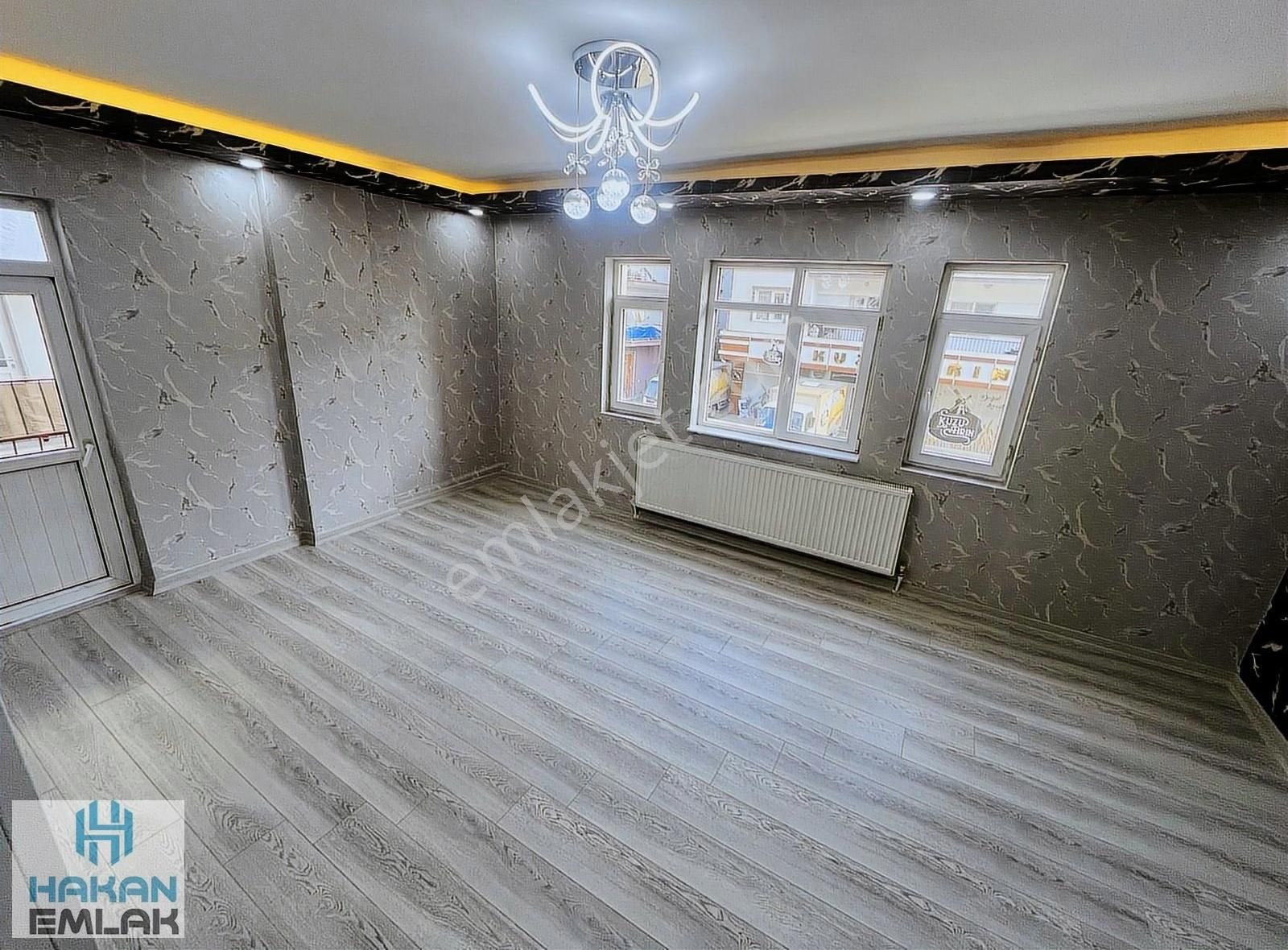 Mareşal Çakmak Mh'de Arakat 3+1 Bağımsız Ultra Lüx Yapılı Daire