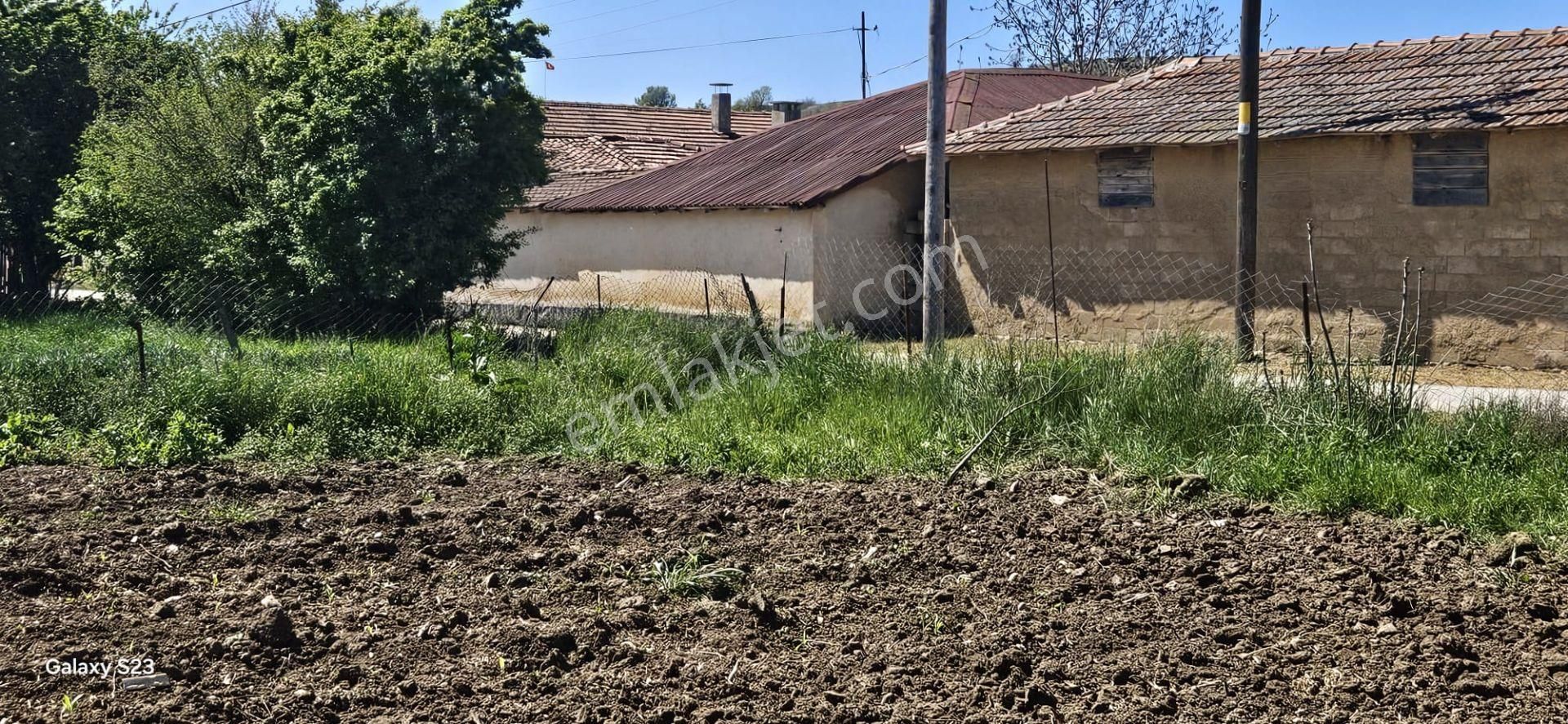 Satılık Sütlüce 761 M2 Arsa