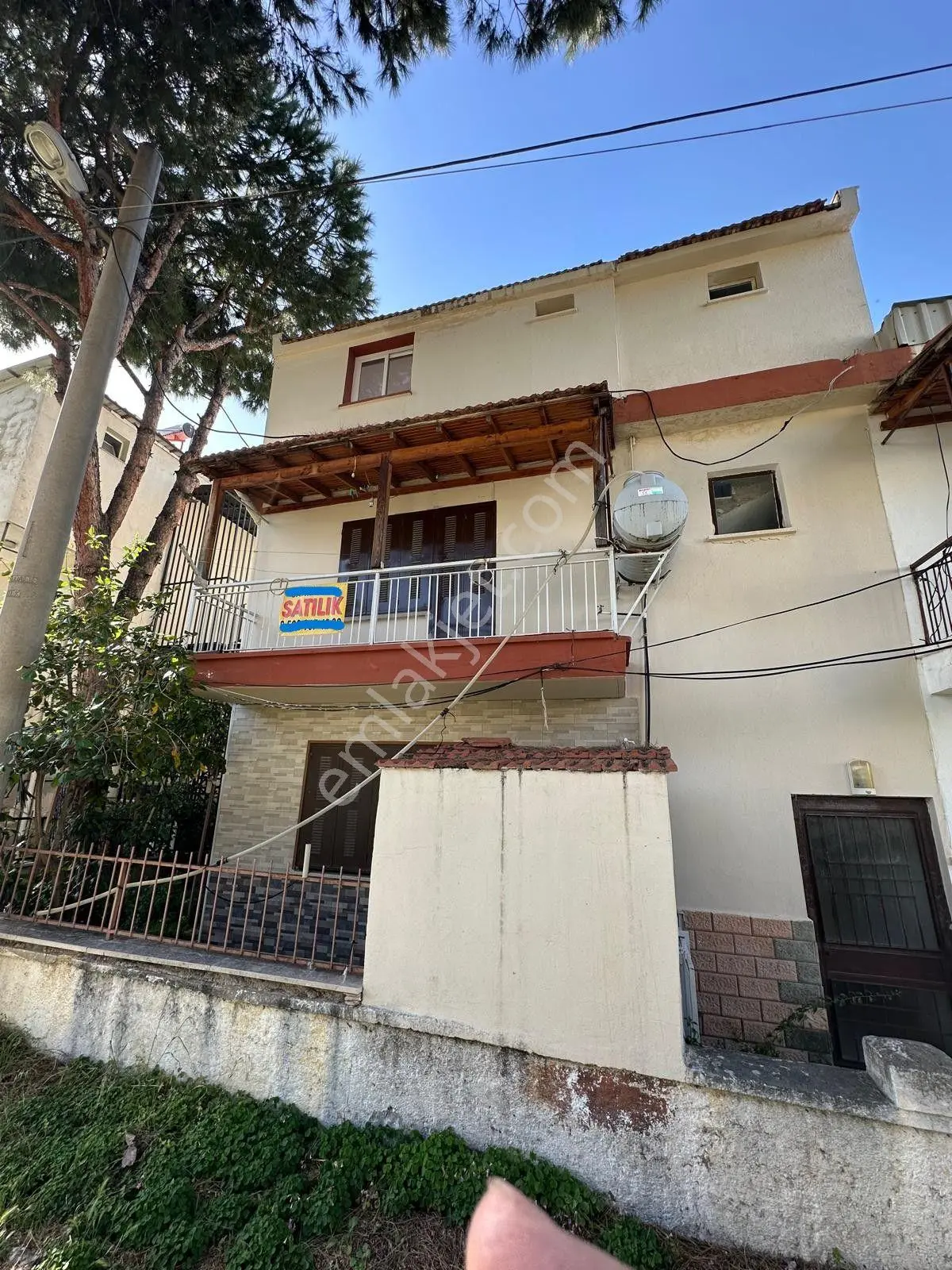 Kuşadası Güzelçamlı Mahallesinde Denize 50 Metre Mesafede Satılık Yazlık - Görsel 2