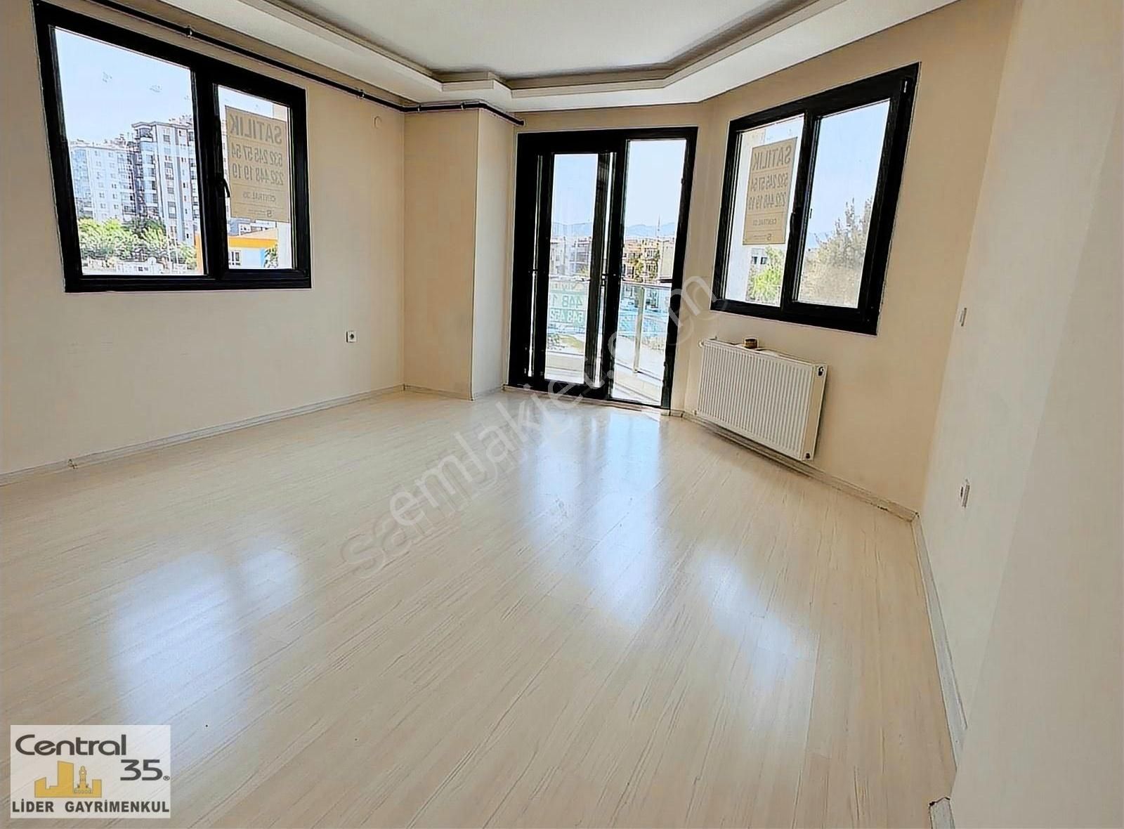 Central 35 Akıncılar Mh 80 M2 2+1 D.gaz Arakat Ayrı Mutfak
