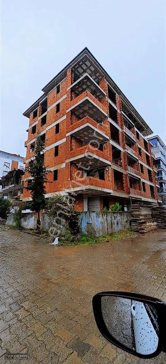 Pekdemir Gayrimenkul'den 54 M2 1+1 Daire