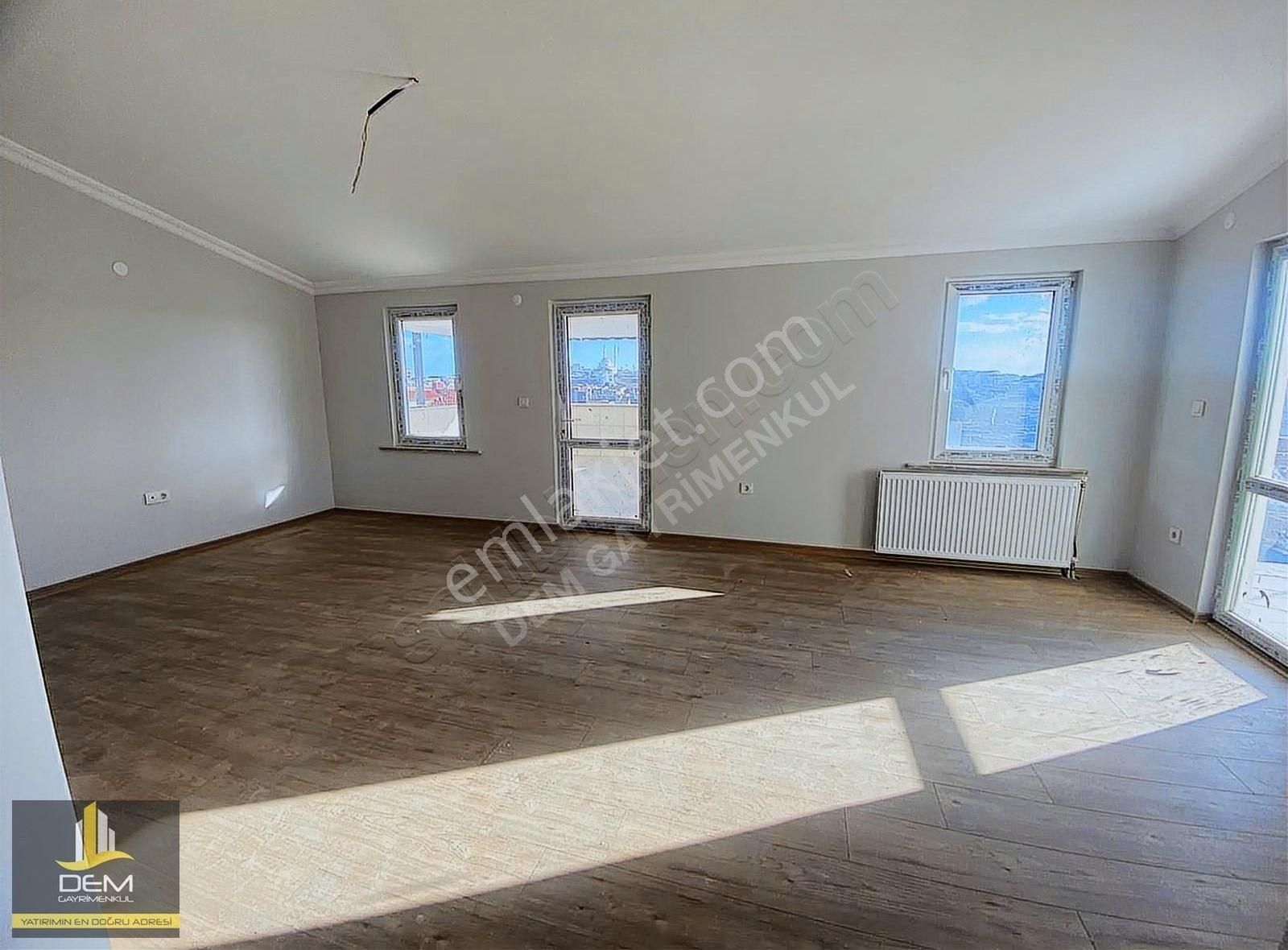 Arnavutkoy Osmanlı Konaklarında Satılık Villa