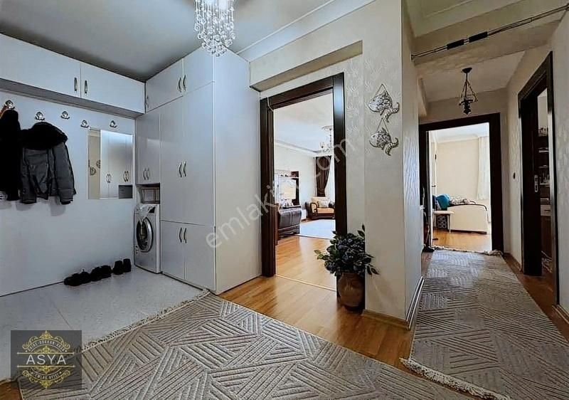 Ufuktepe De Yeni Bina Geniş M2 Full Yapılı Ara Kat Satılık Daire