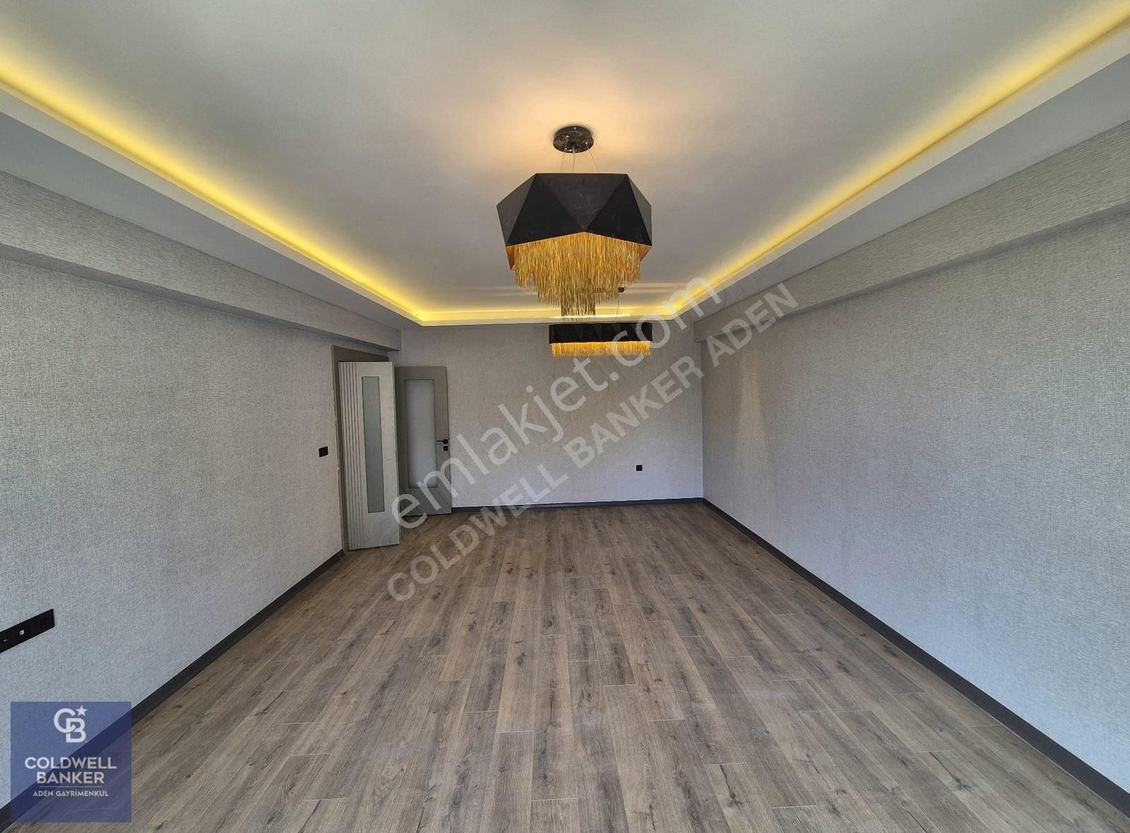 Susuz Mahallesinde Ultra Lüks Satılık 4+1 Daire