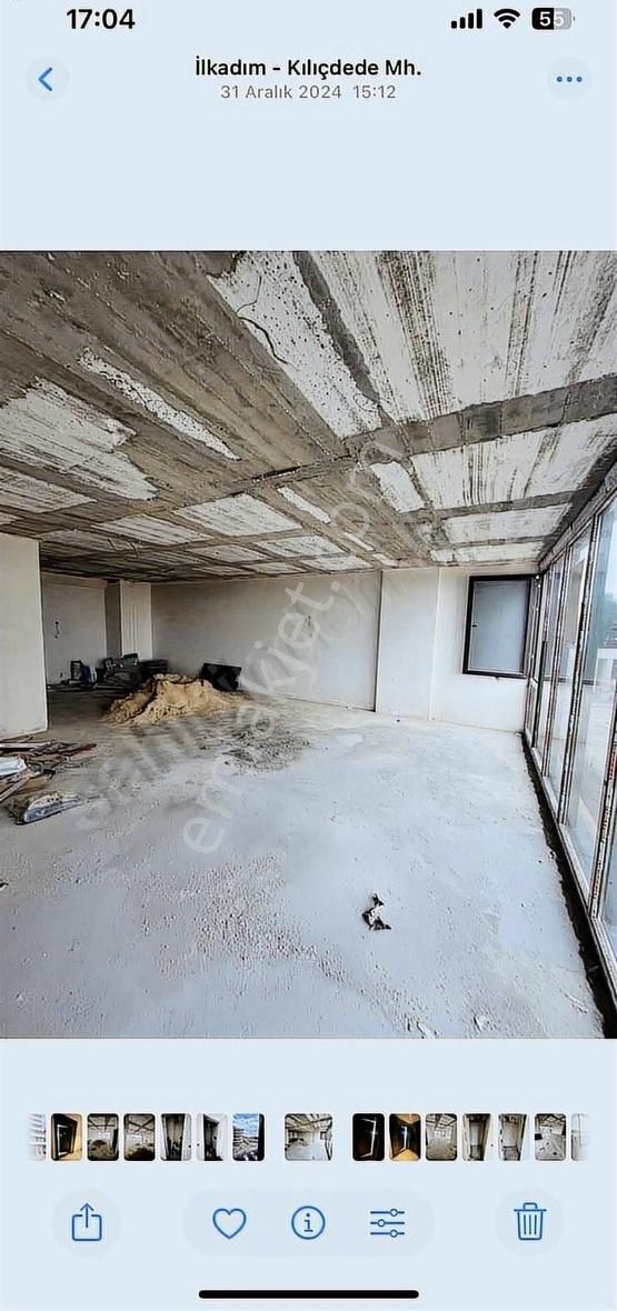 Ft Plazada Satılık Dükkan