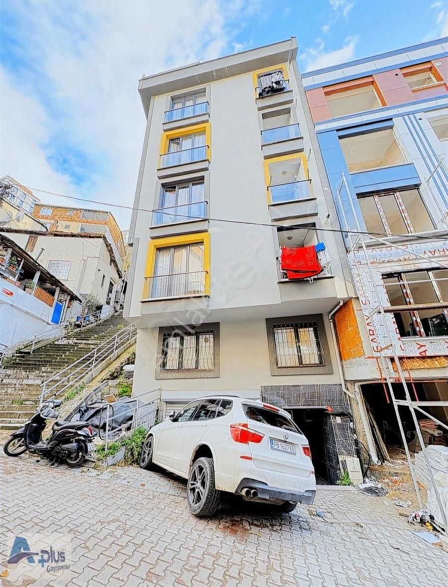 Kağıthane/çeliktepe De Yeni Yapı 2+1 Satılık Son Fiyat !!!