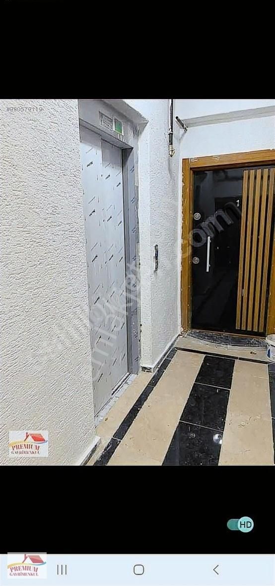 Güvercintepe'de Site İçinde Satılık 2+1 Daire
