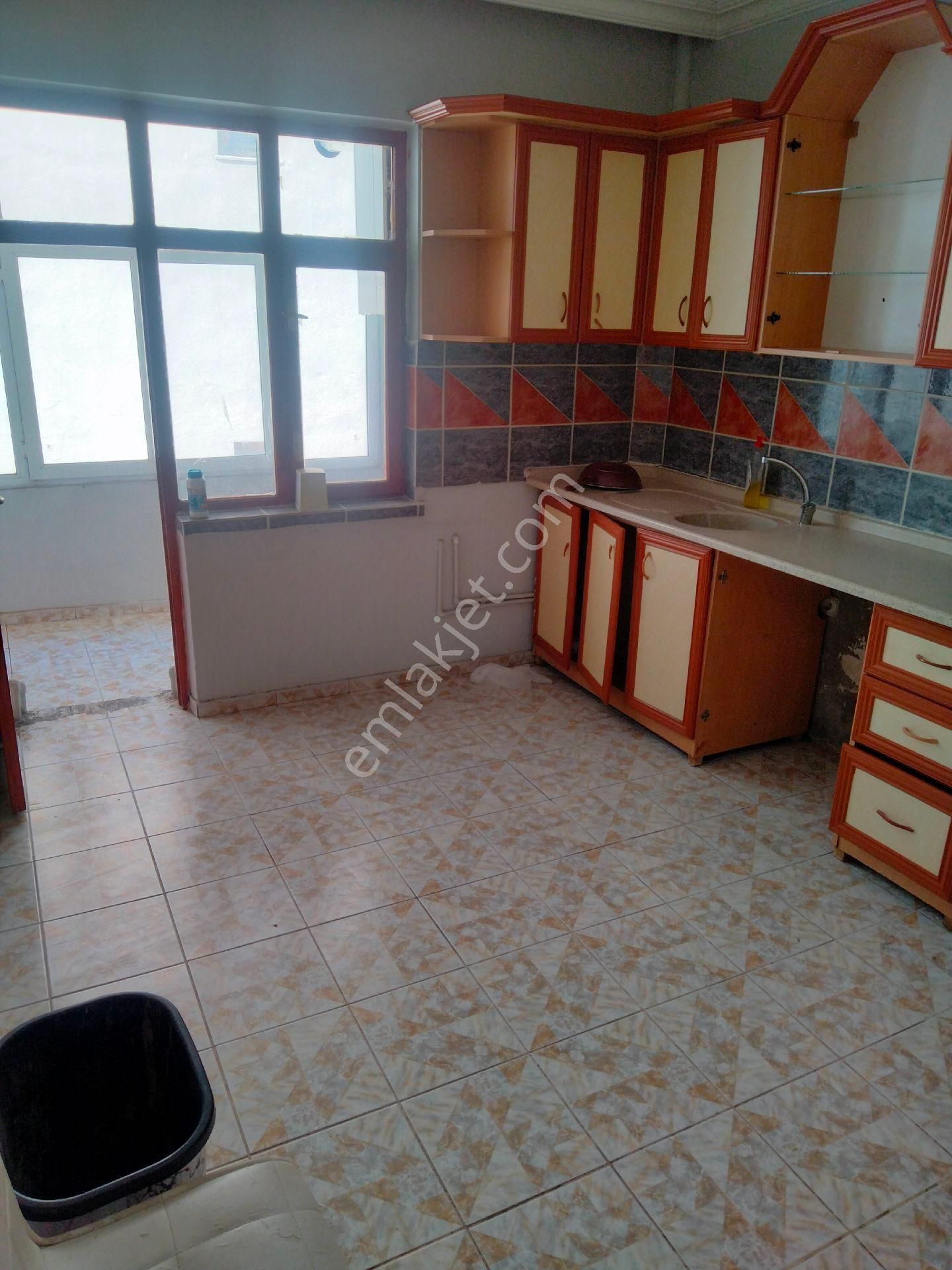 Ünüversite Mh Sinde Kiralık Daire