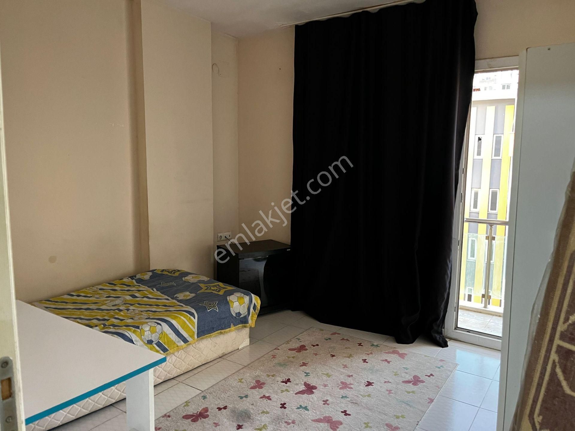 2+0 Üniversite Karşısı Sahibinden Kiralık Daire