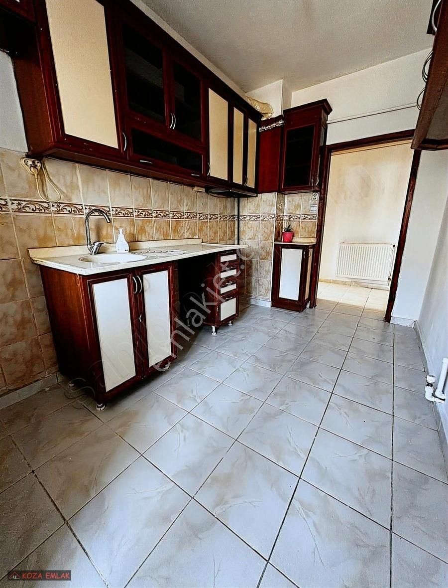 İstasyon Mah. Katta 3+1 *güney Ceph* Uygun Fiyata Satılık Dairee