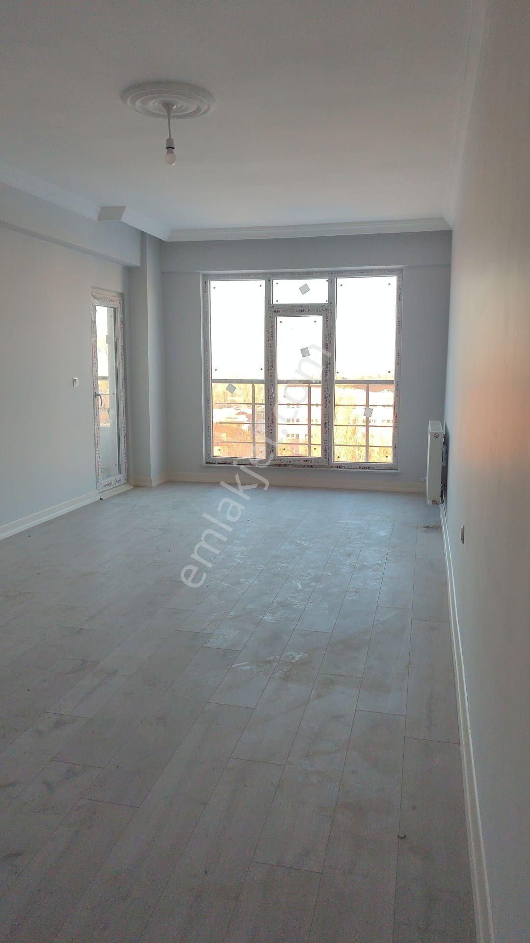 Erkonut Keresteciler Sitesinde Kiralık 3+1 Sıfır Lüks Daire