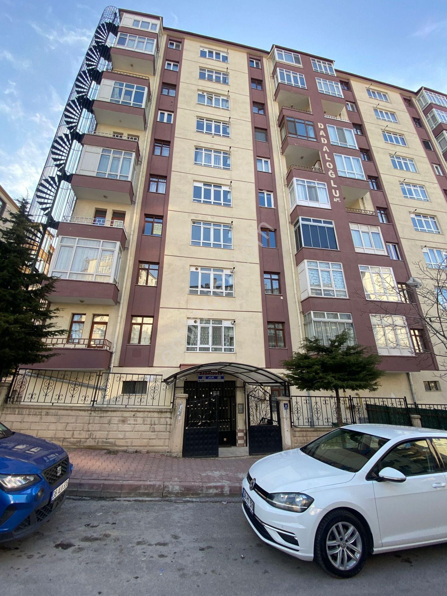 Mimsin De Arakat Satılık 3+1 Daire