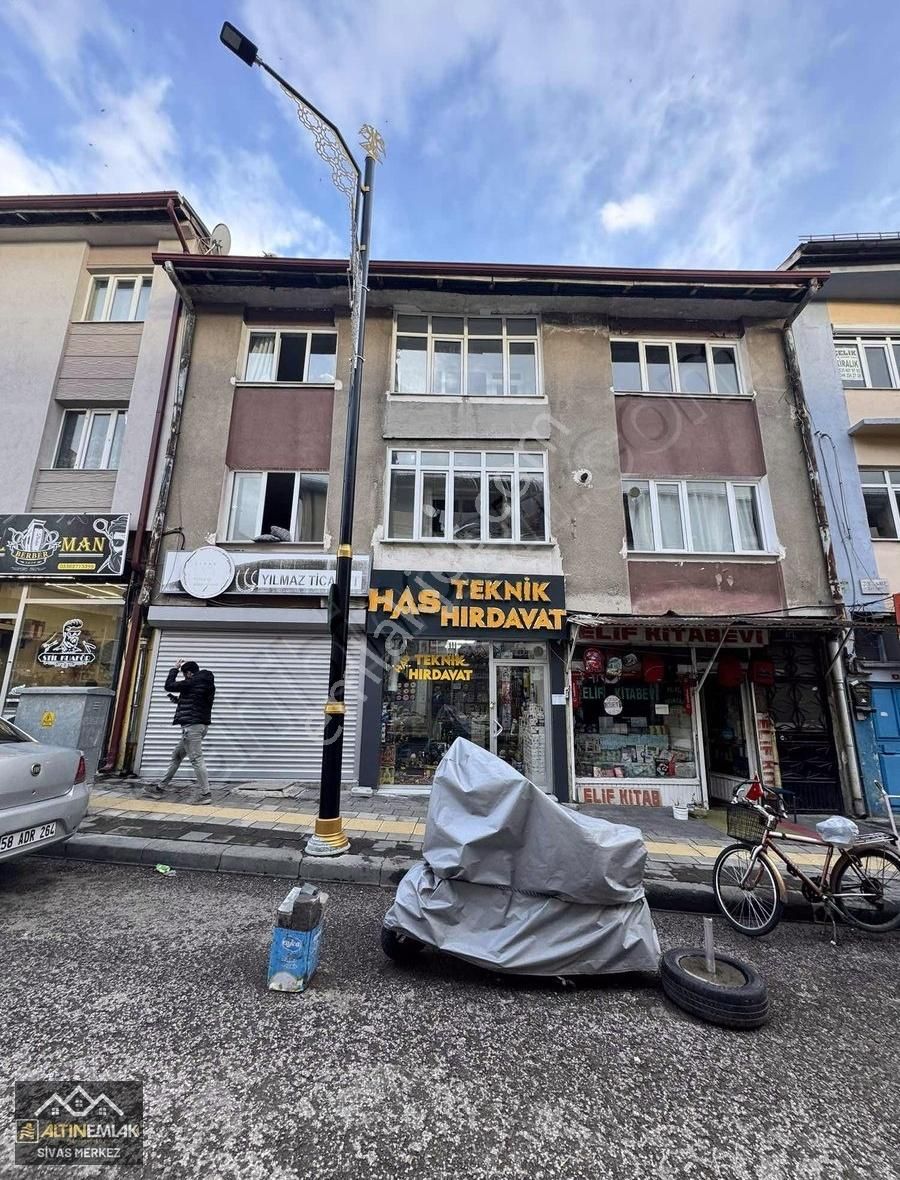 Altın Emlaktan Dikilitaşta ''3+1'' Yatırımlık Fırsat Daire