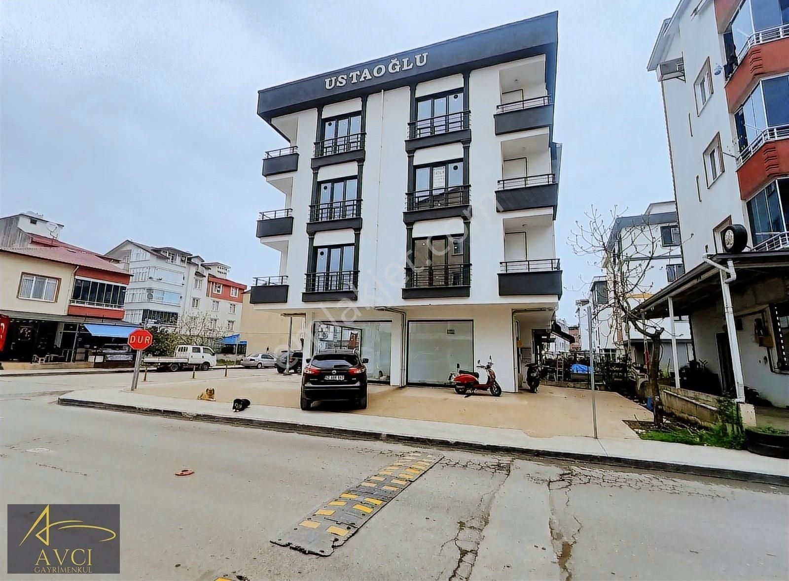Avcı'dan Cumhuriyet Mahallesinde Satılık Sıfır 1+1 Daire
