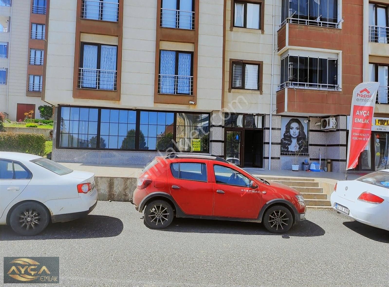 Ucuz Geniş Kullanımlı Okullar Bölg. Ayçadan Kir.115 M2 Dükkan