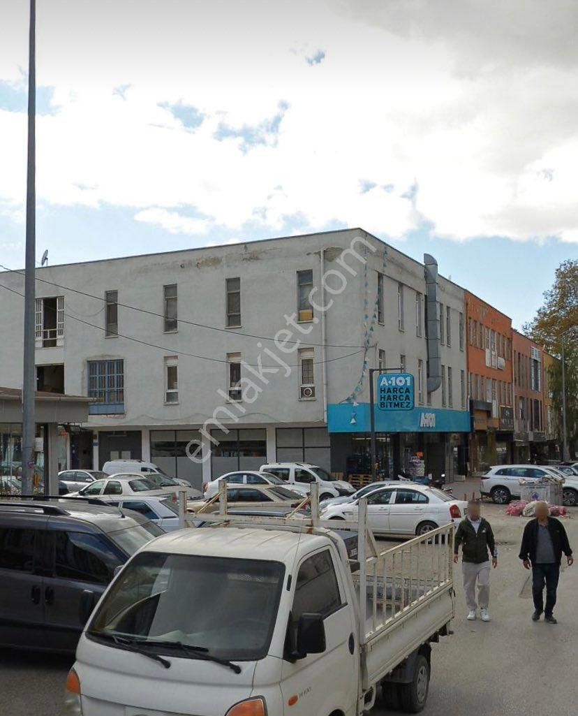 Ankara Siteler Ereğli Caddesi’nde Köşe Başı Satılık İskanlı Dükkan!